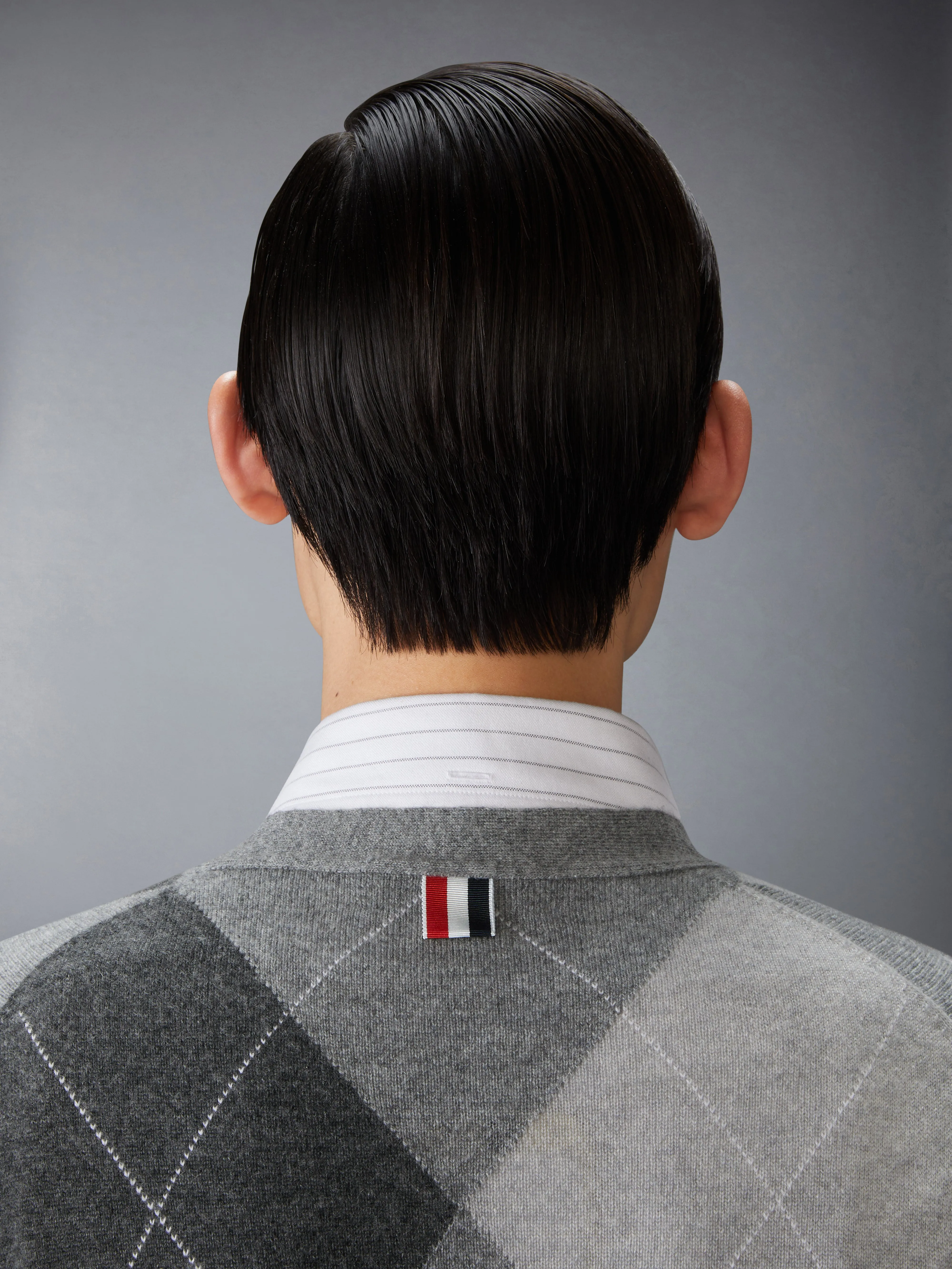 ARGYLE INTARSIA CASHMERE V NECK CARDIGAN sold by Thom Browne product image thumbnail 5