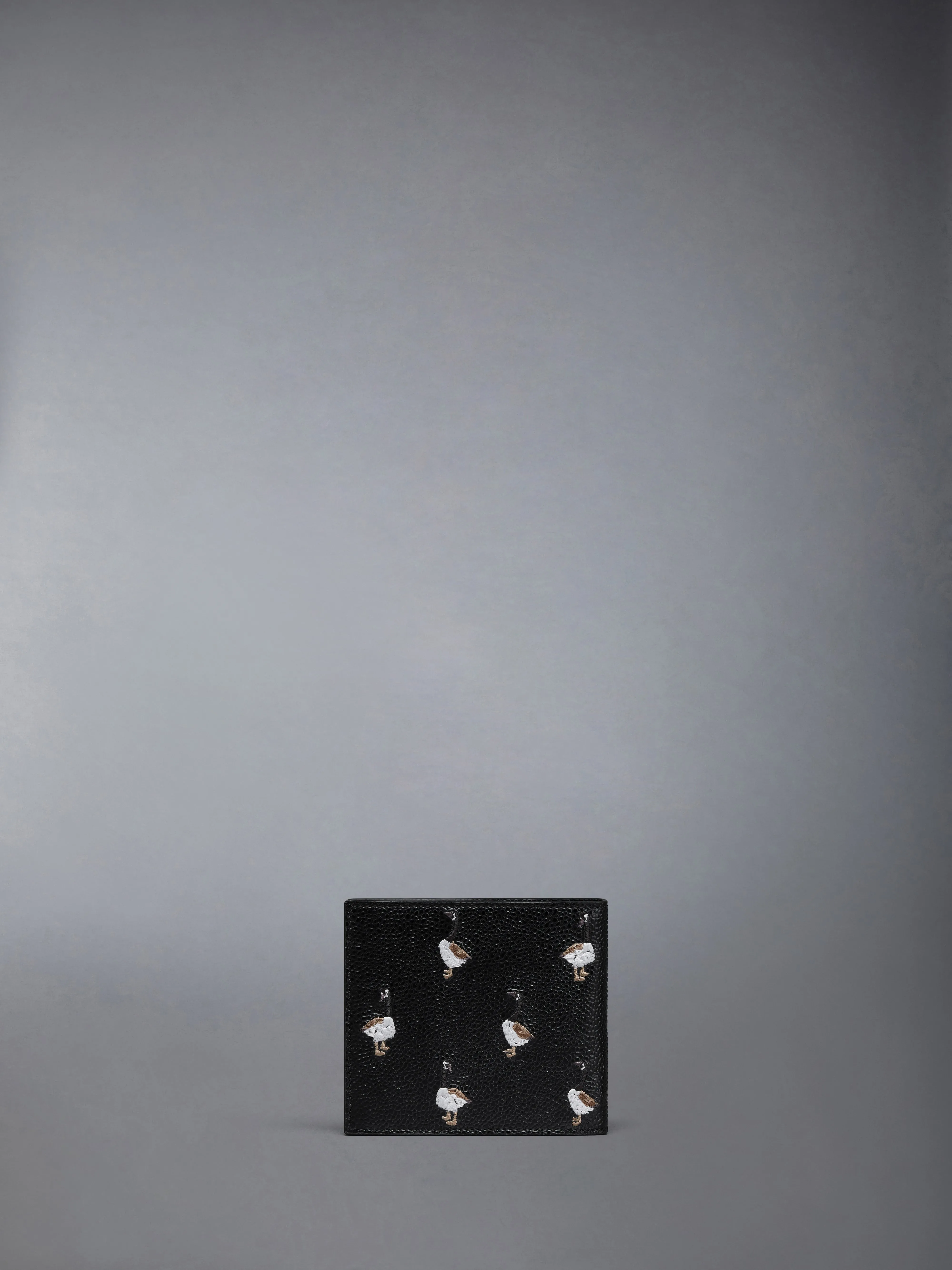 PEBBLE GRAIN GOOSE EMBROIDERY BILFOLD sold by Thom Browne product image thumbnail 2