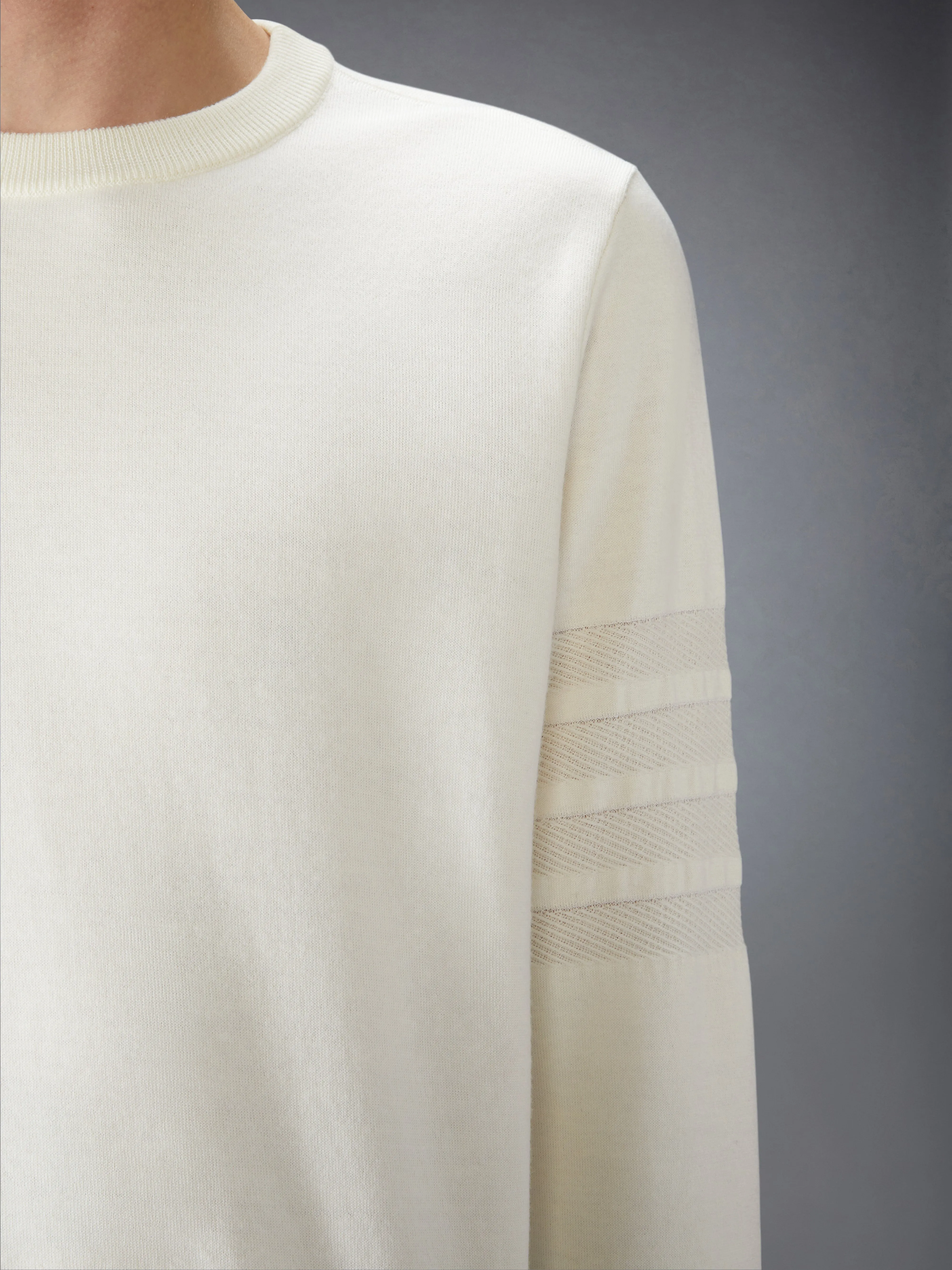 MERINO WOOL DOUBLE FACE 4-BAR CREW NECK PULLOVER sold by Thom Browne product image thumbnail 5
