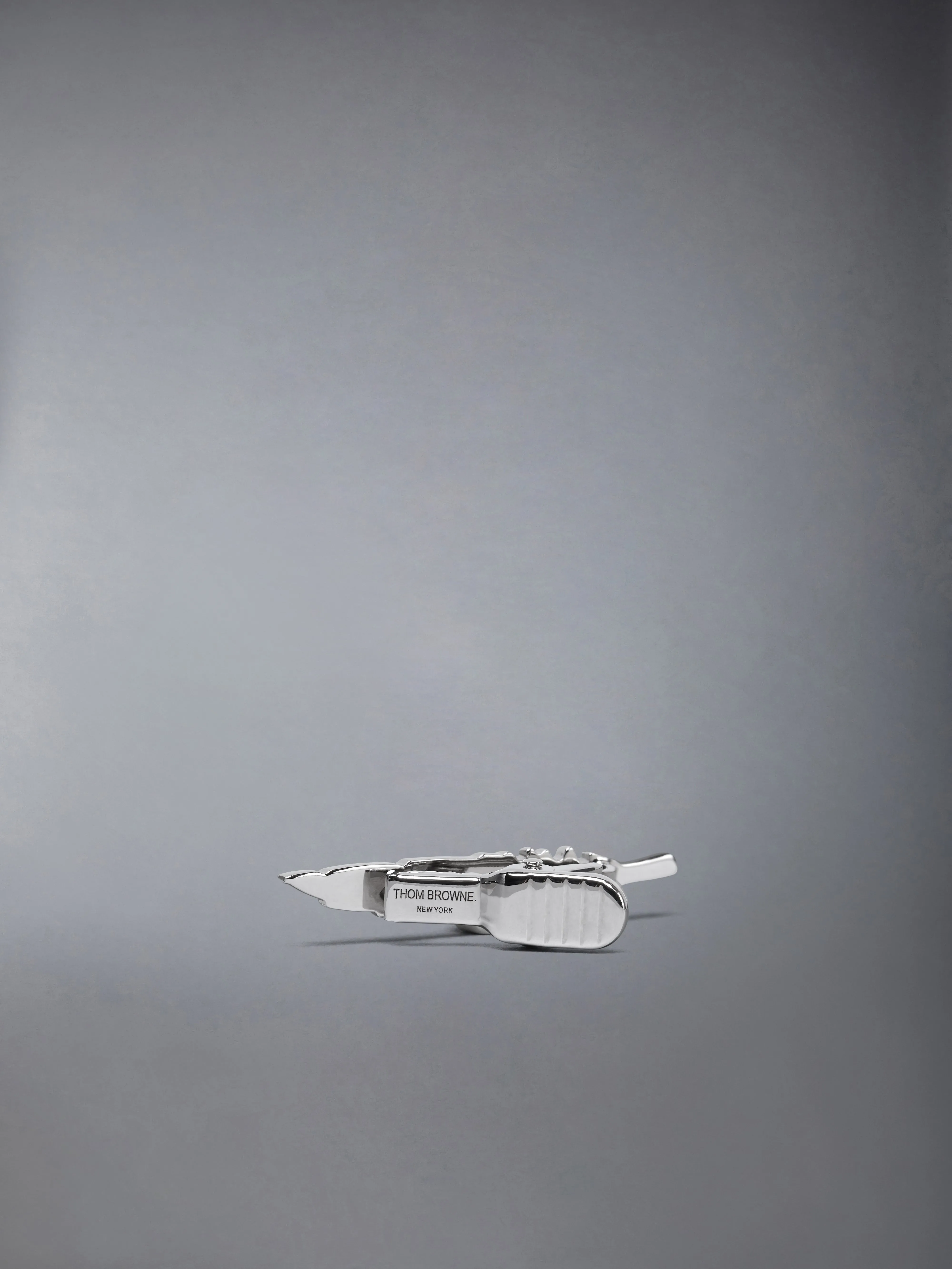 STERLING SILVER FEATHER TIE BAR sold by Thom Browne product image thumbnail 2