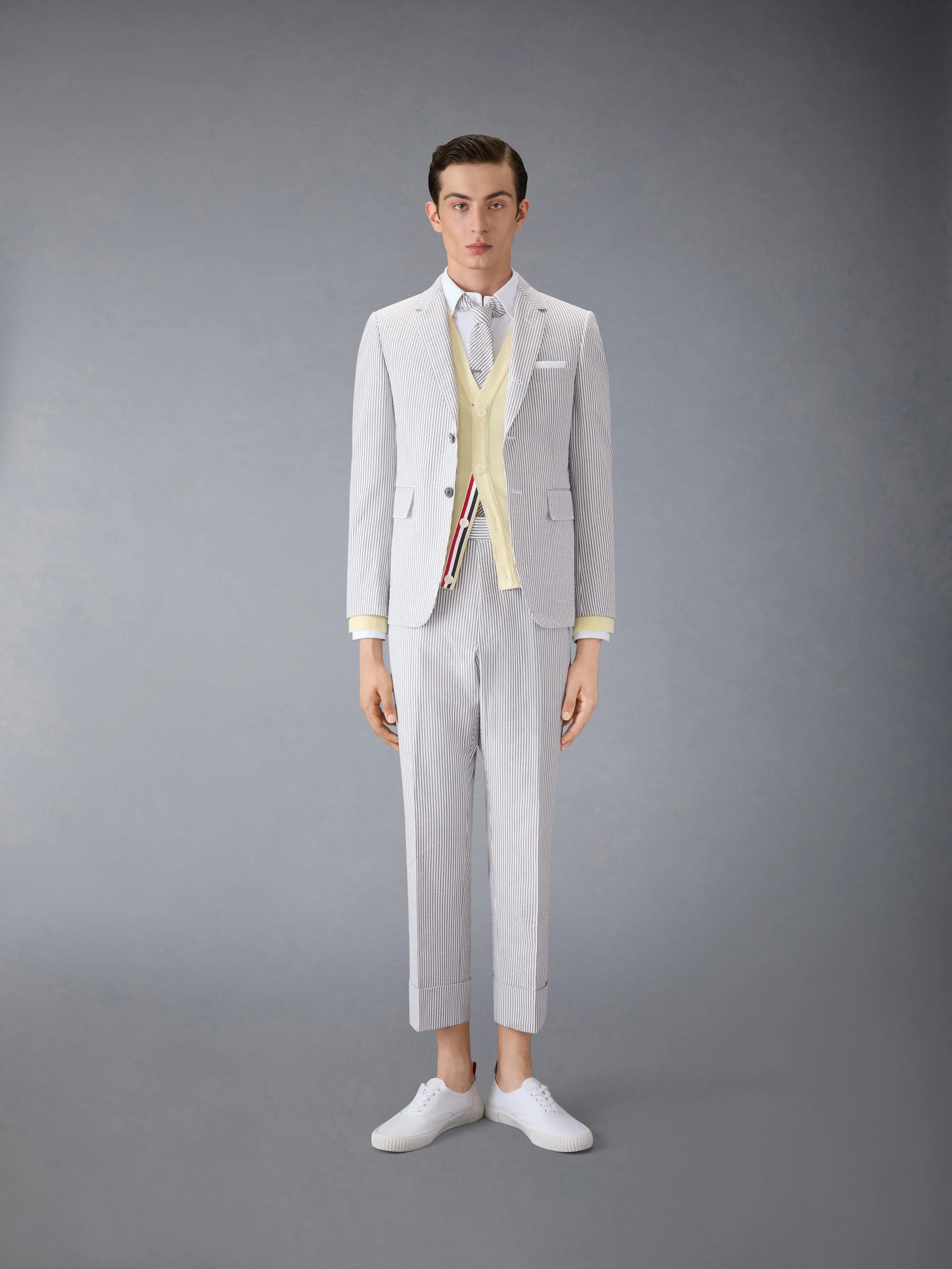 CLASSIC CASHMERE 4-BAR V-NECK CARDIGAN sold by Thom Browne product image thumbnail 3