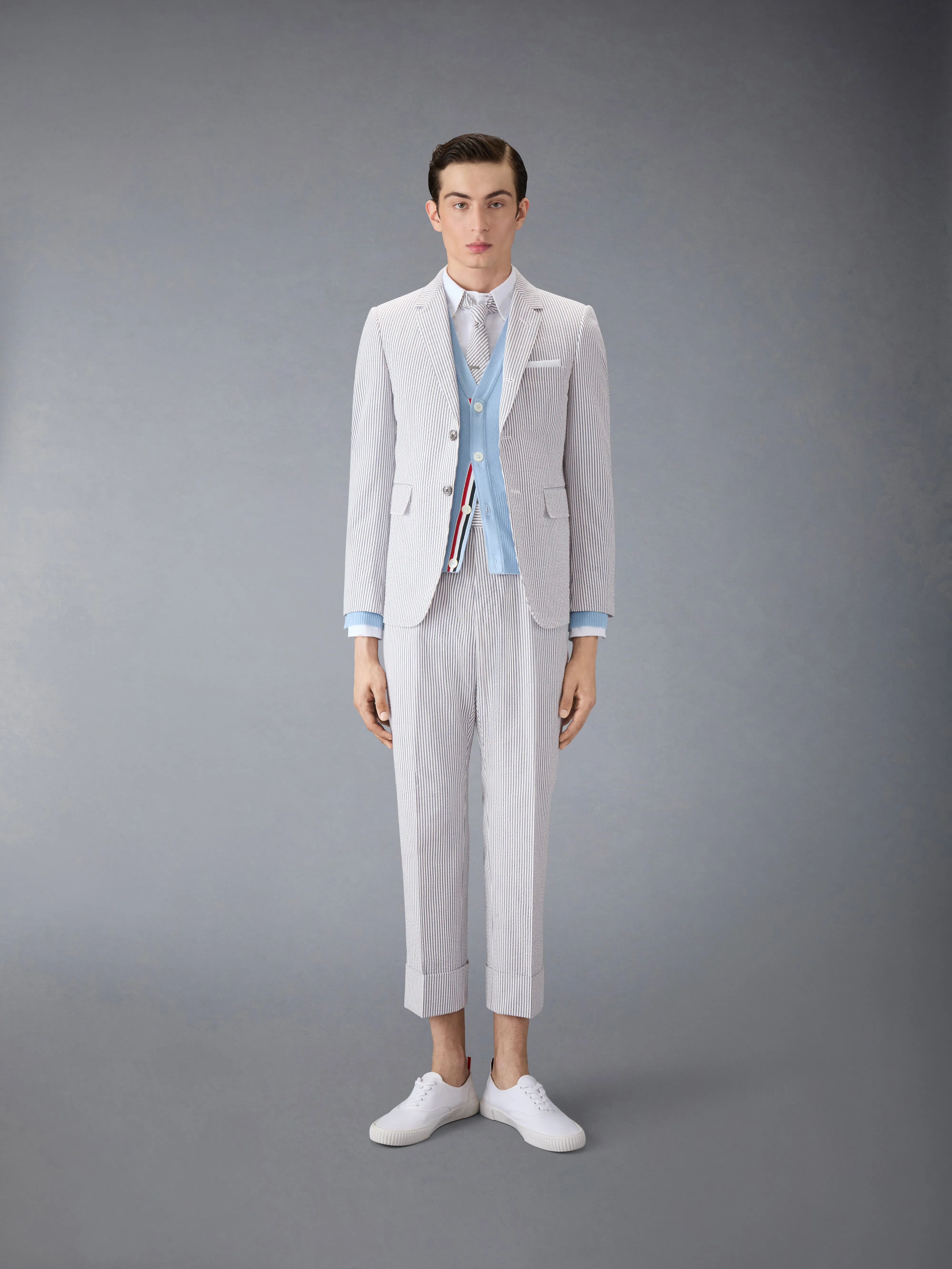 CLASSIC CASHMERE 4-BAR V-NECK CARDIGAN sold by Thom Browne product image thumbnail 3