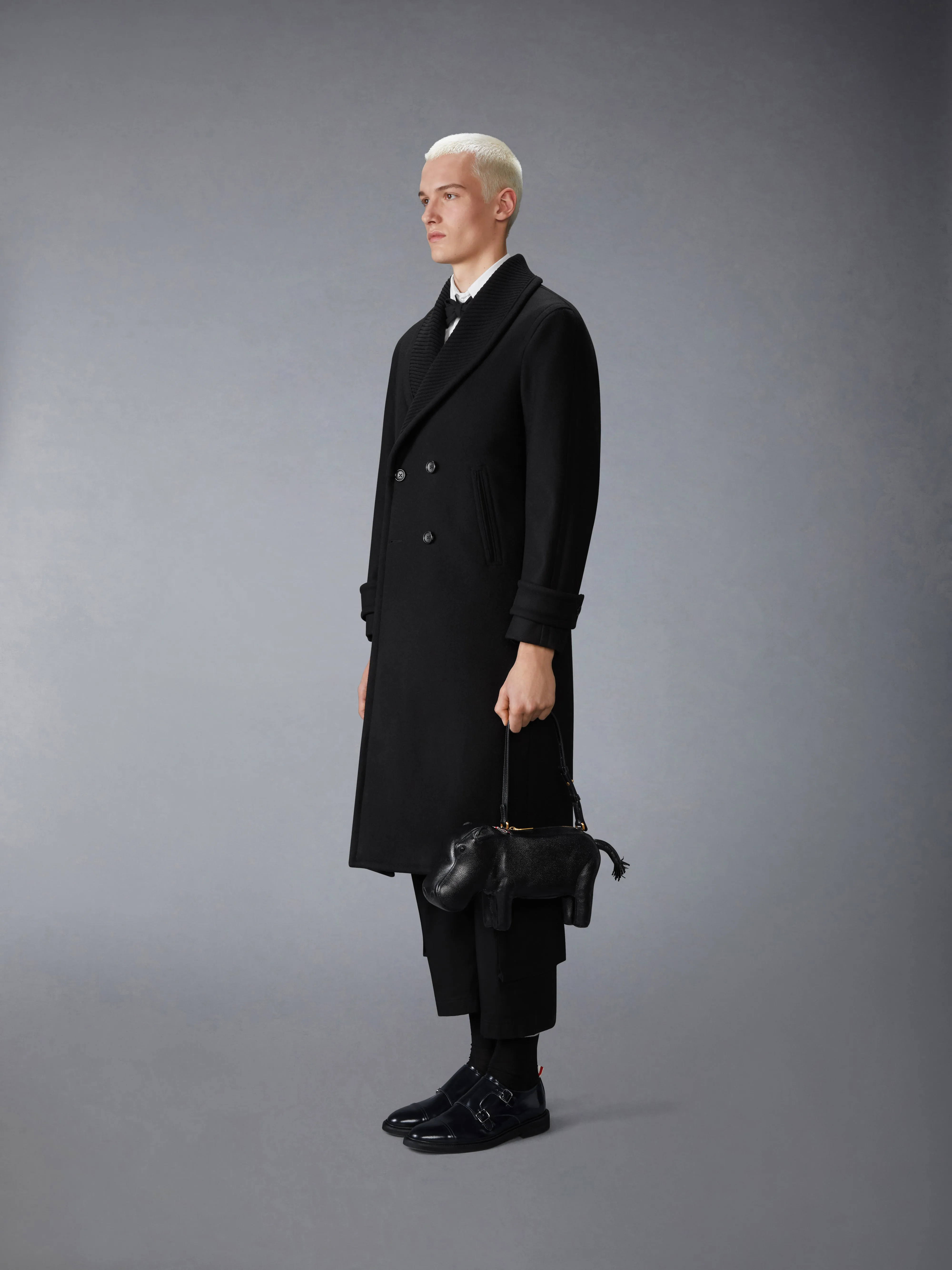 PEBBLE GRAIN HIPPO BAGUETTE sold by Thom Browne product image thumbnail 4