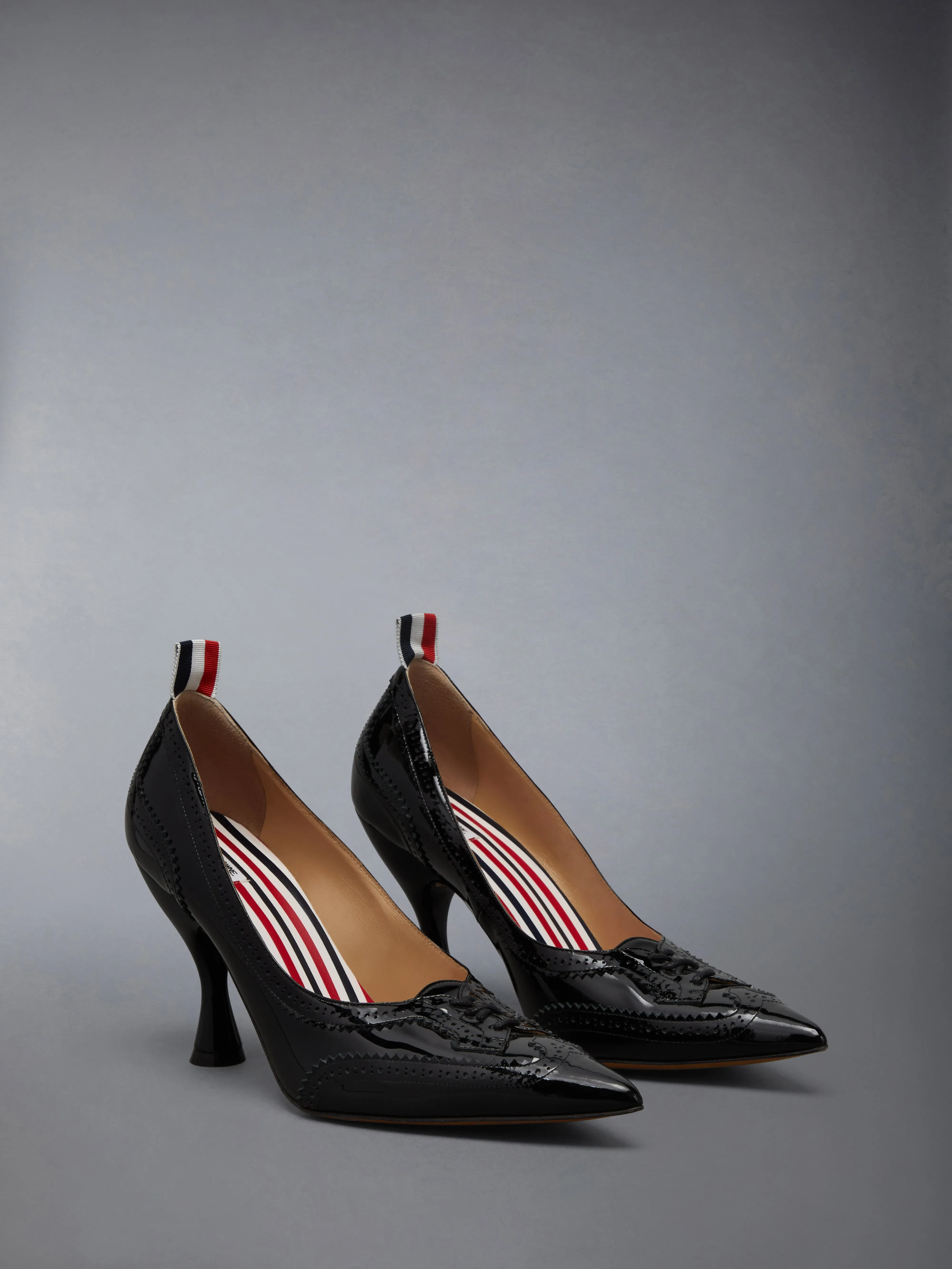 SOFT PATENT LEATHER WINGTIP 90MM CURVED HEEL PUMP sold by Thom Browne product image thumbnail 2