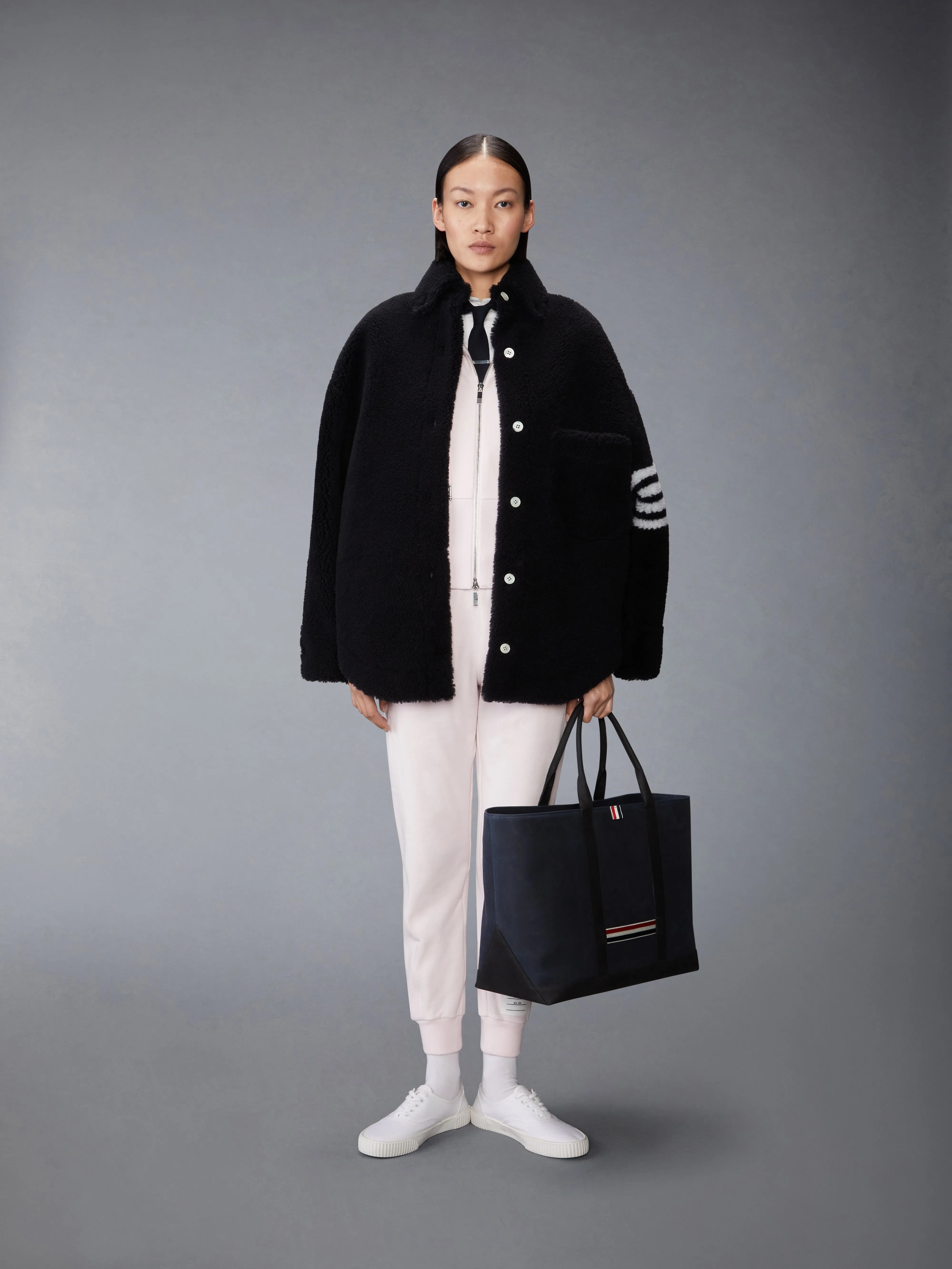 SOLID LOOPBACK 4-BAR ZIP UP HOODIE sold by Thom Browne product image thumbnail 3