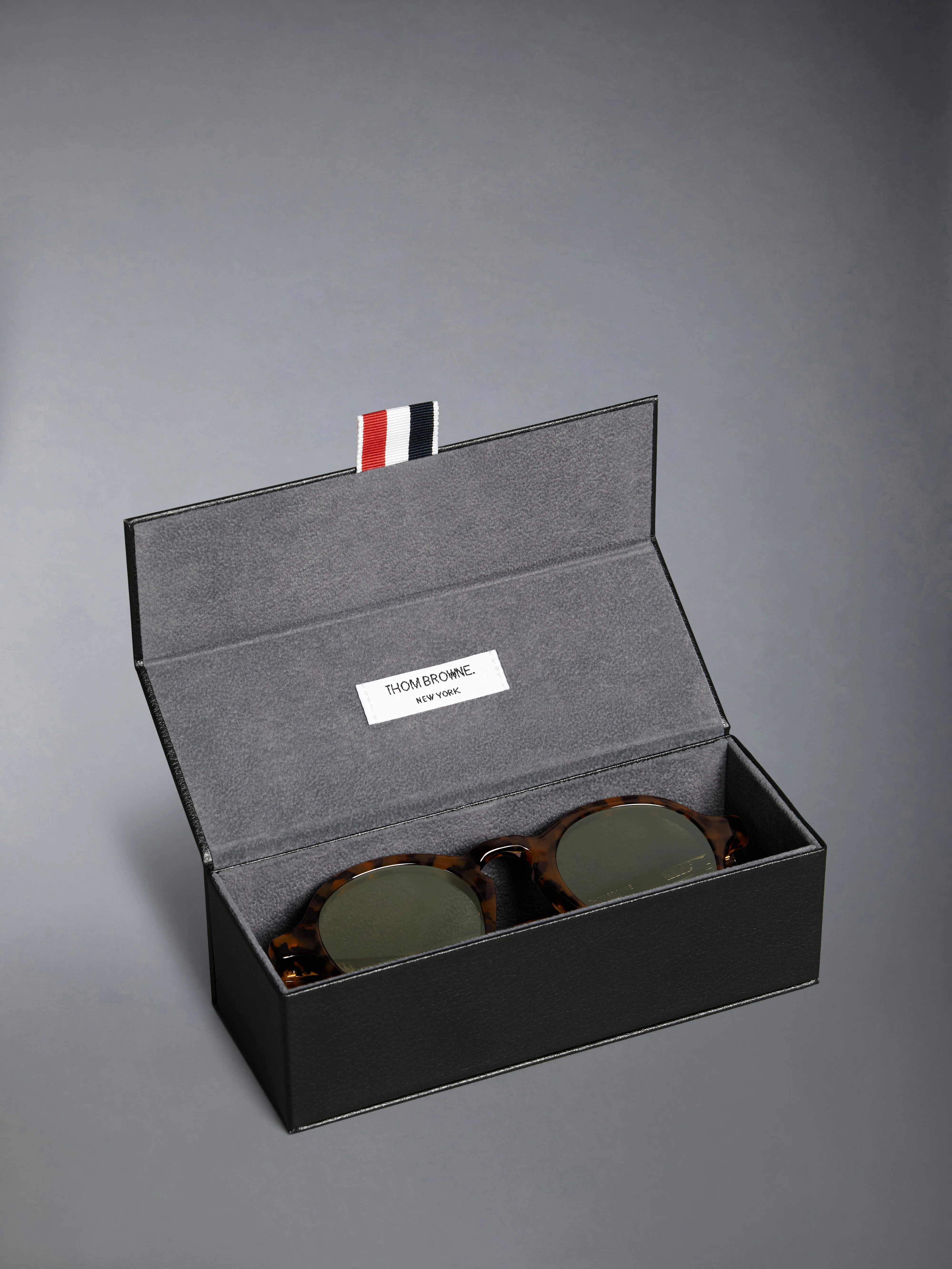 ACETATE ROUND SUNGLASSES sold by Thom Browne product image thumbnail 4