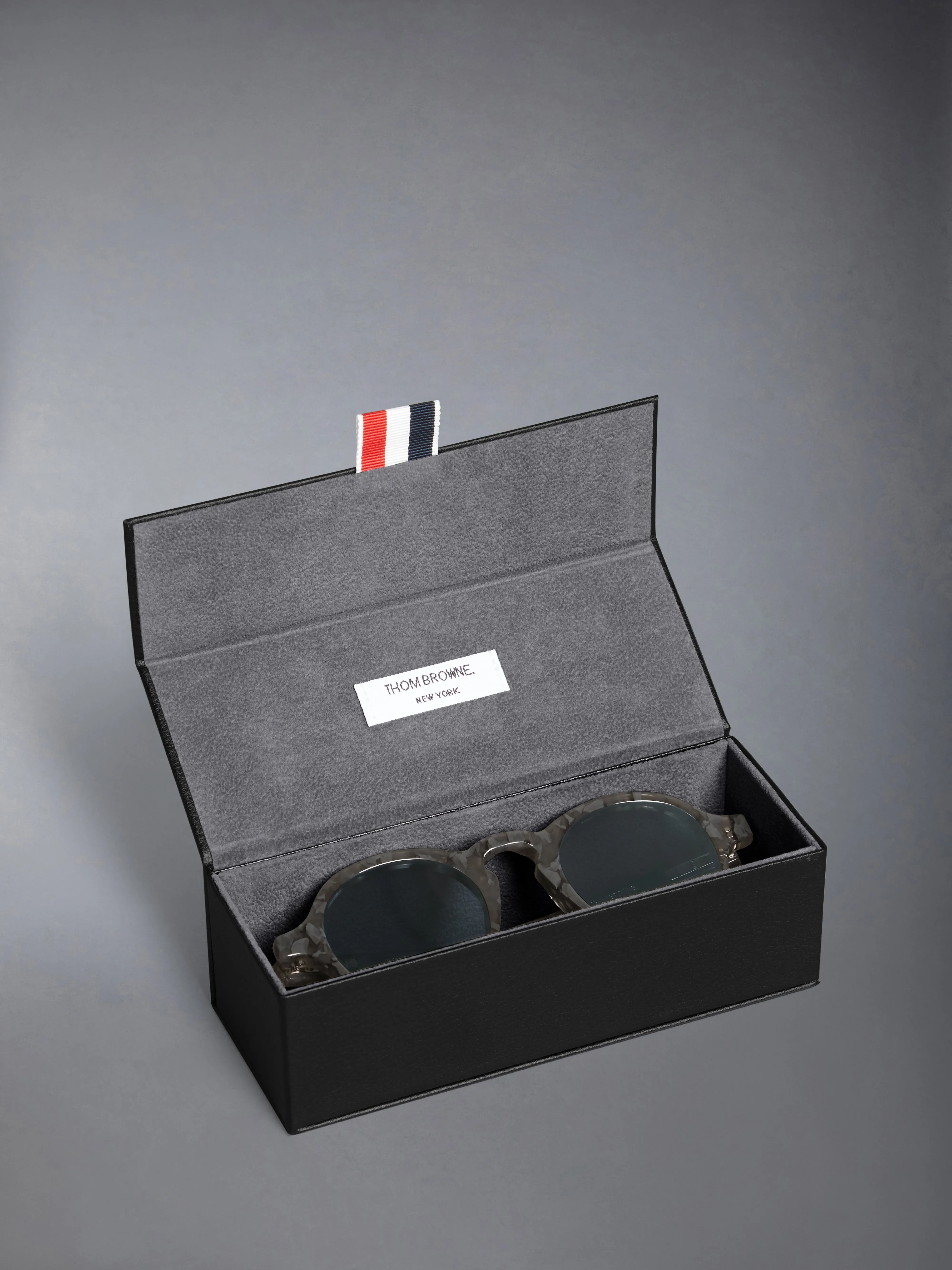 ACETATE ROUND SUNGLASSES sold by Thom Browne product image thumbnail 4