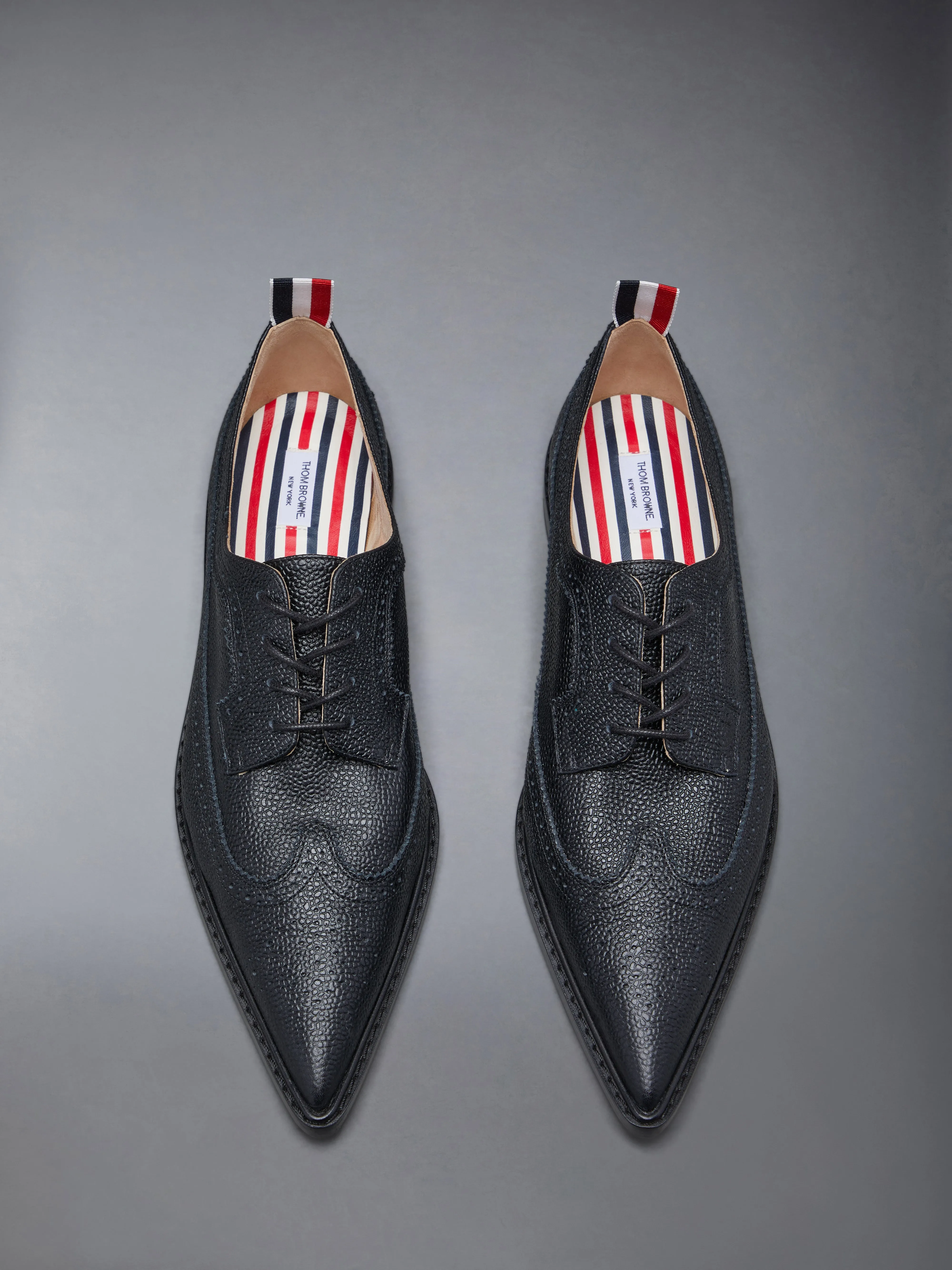 PEBBLE GRAIN LONGWING POINTED BROGUE sold by Thom Browne product image thumbnail 5