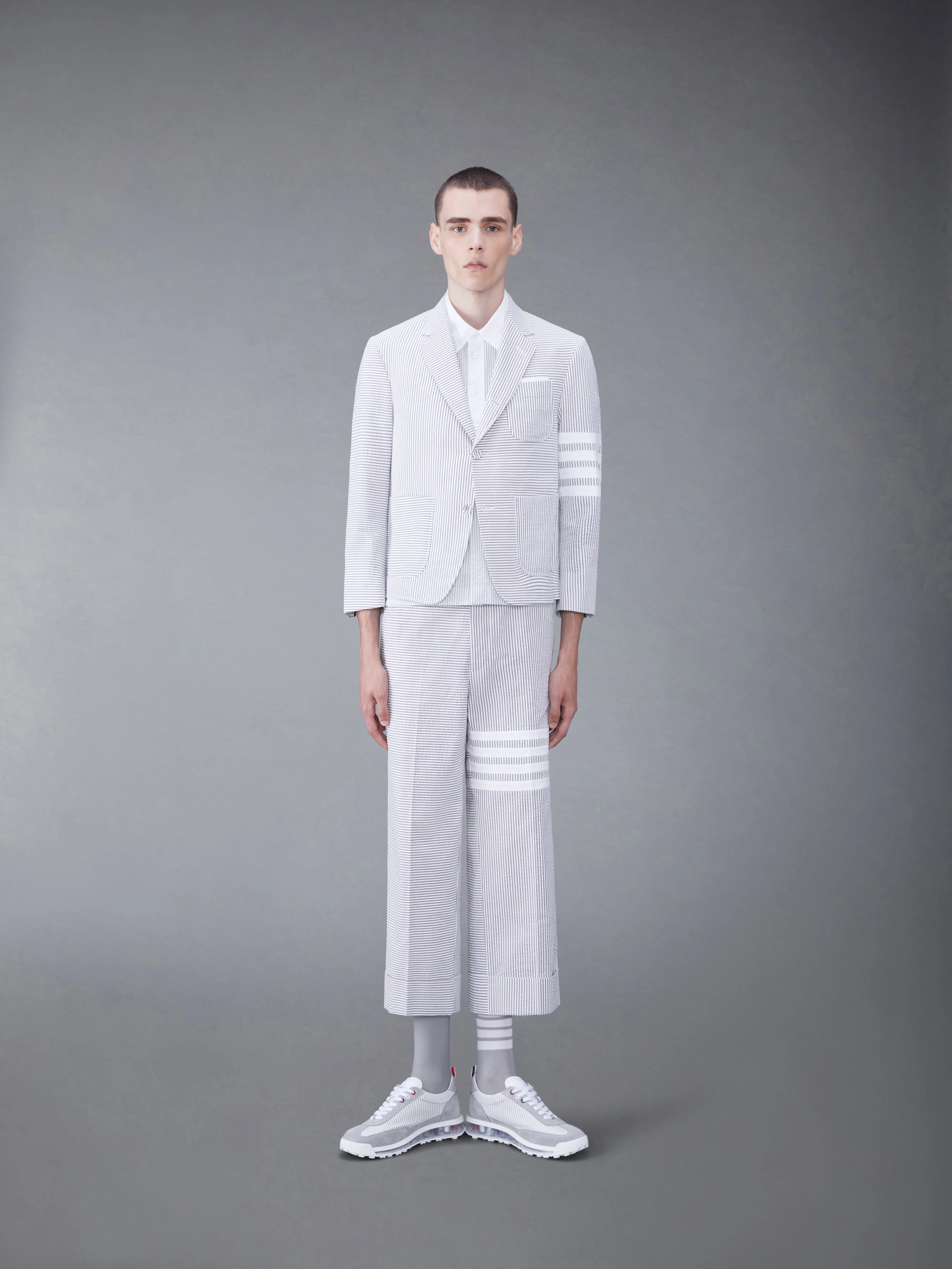 FUNMIX SEERSUCKER 4-BAR SACK JACKET sold by Thom Browne product image thumbnail 3
