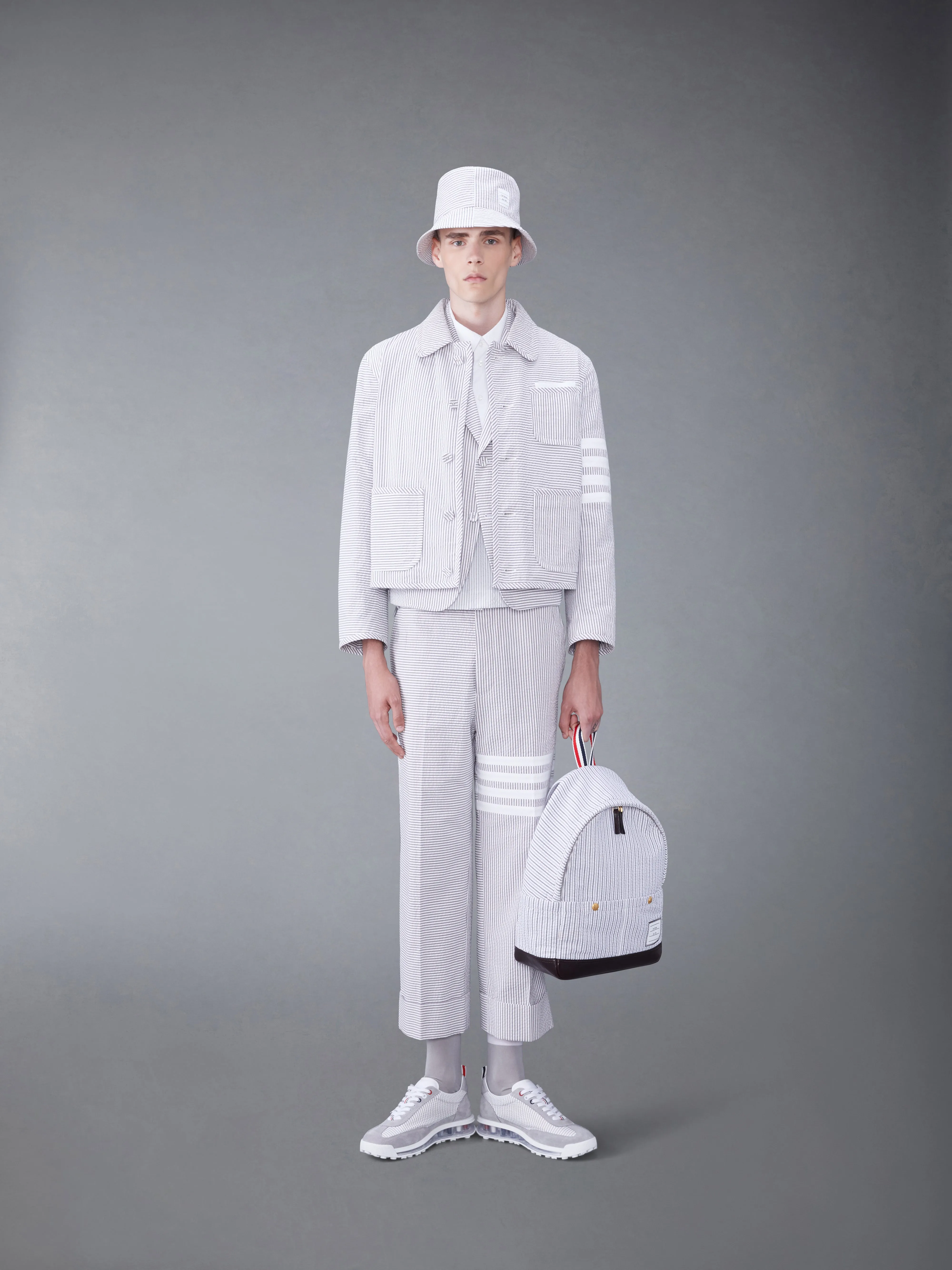 FUNMIX SEERSUCKER 4-BAR SACK JACKET sold by Thom Browne product image thumbnail 4