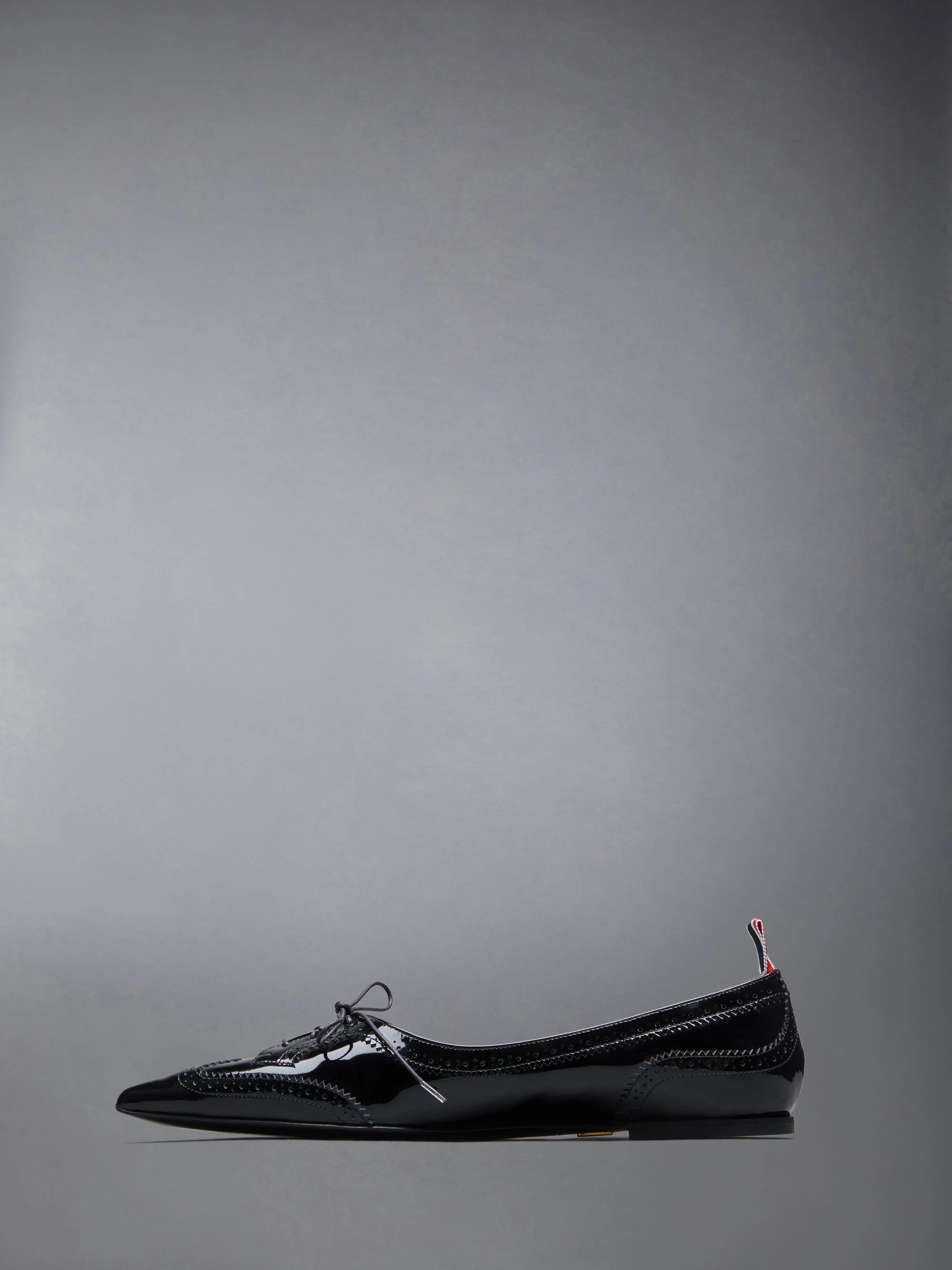 PATENT POINTED WINGTIP BALLERINA sold by Thom Browne product image thumbnail 3