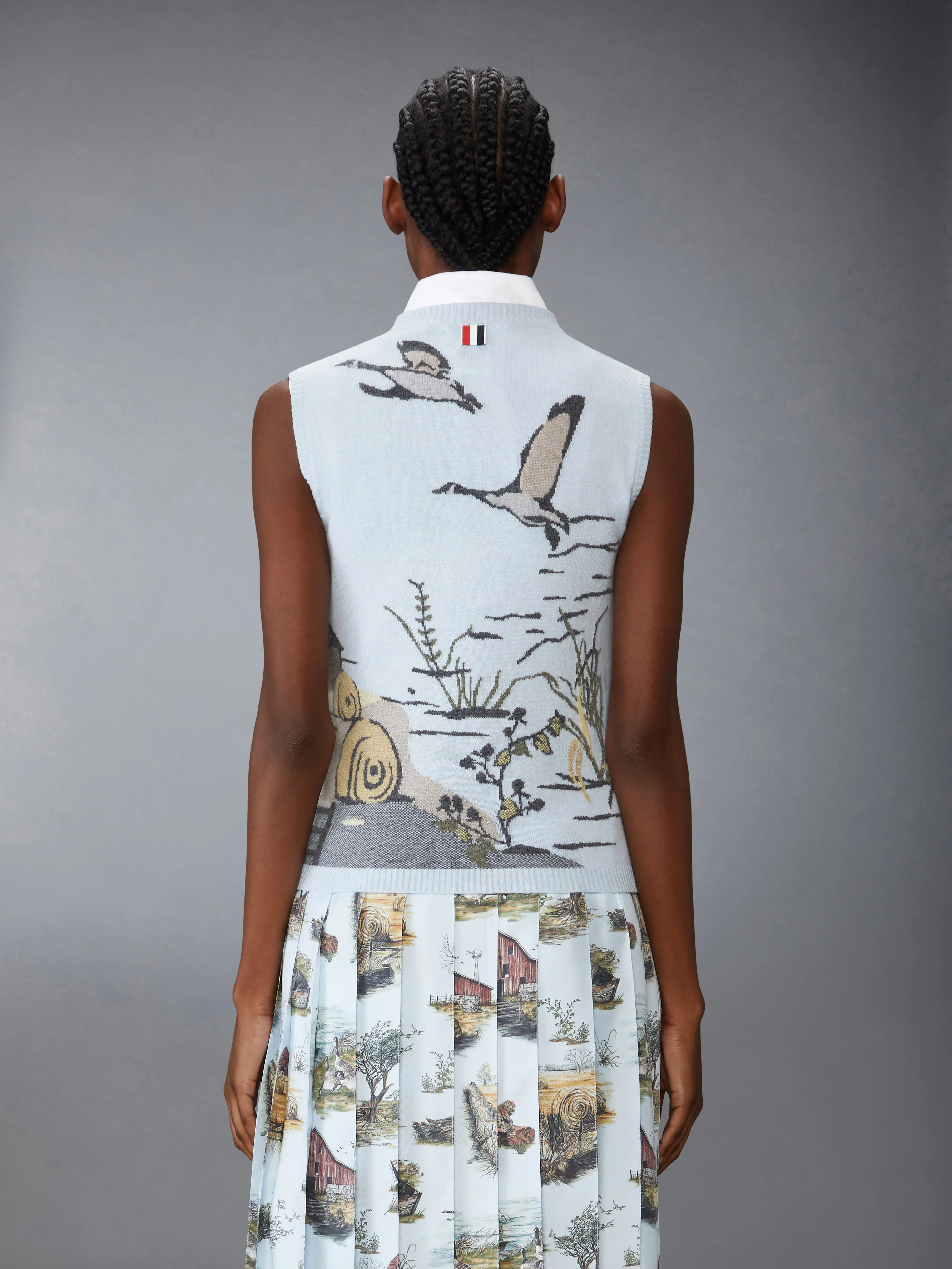 SCENIC INTARSIA CASHMERE SHELL TOP sold by Thom Browne product image thumbnail 2