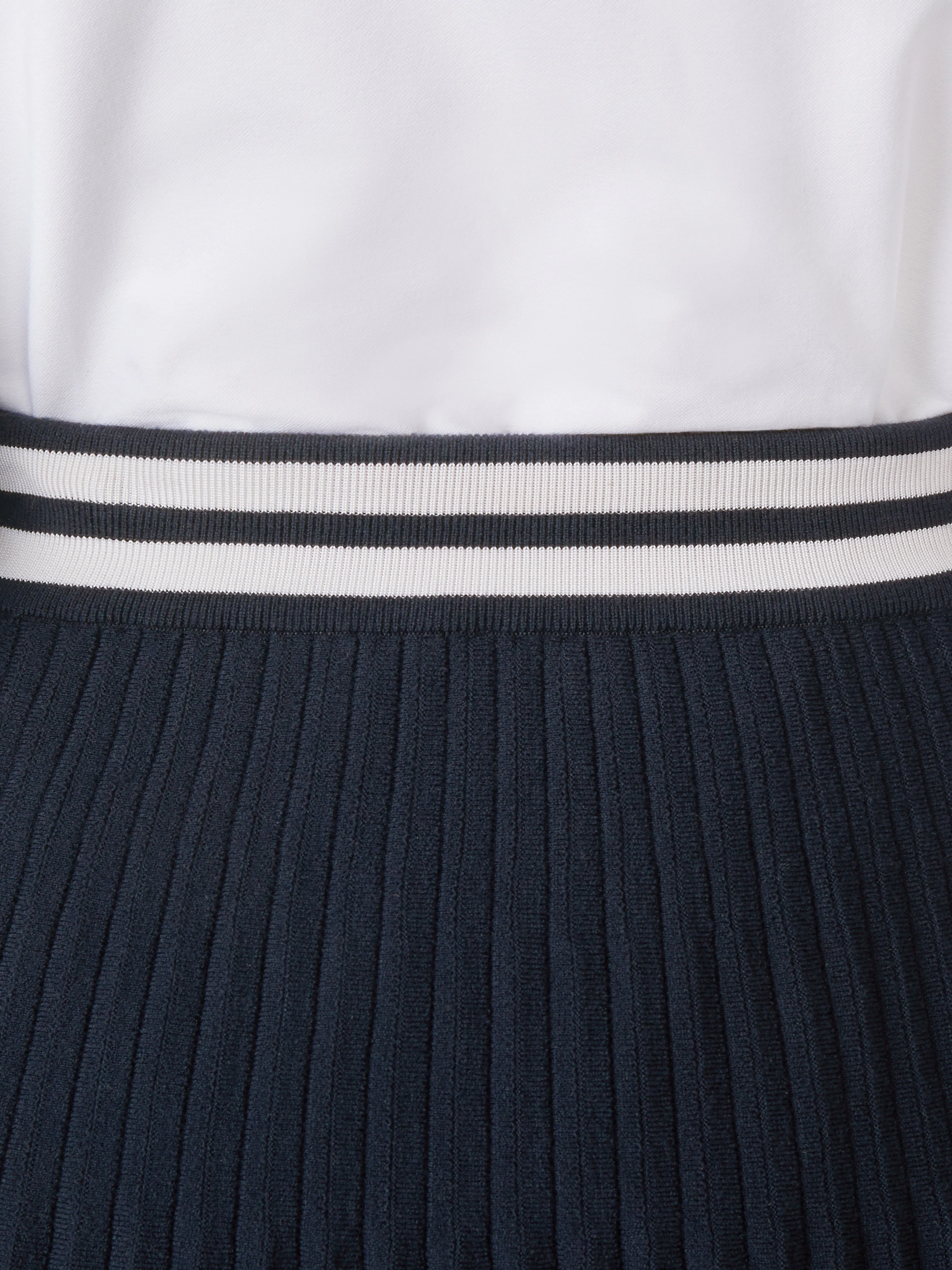PLISSE MERINO WOOL SILK SKIRT sold by Thom Browne product image thumbnail 5