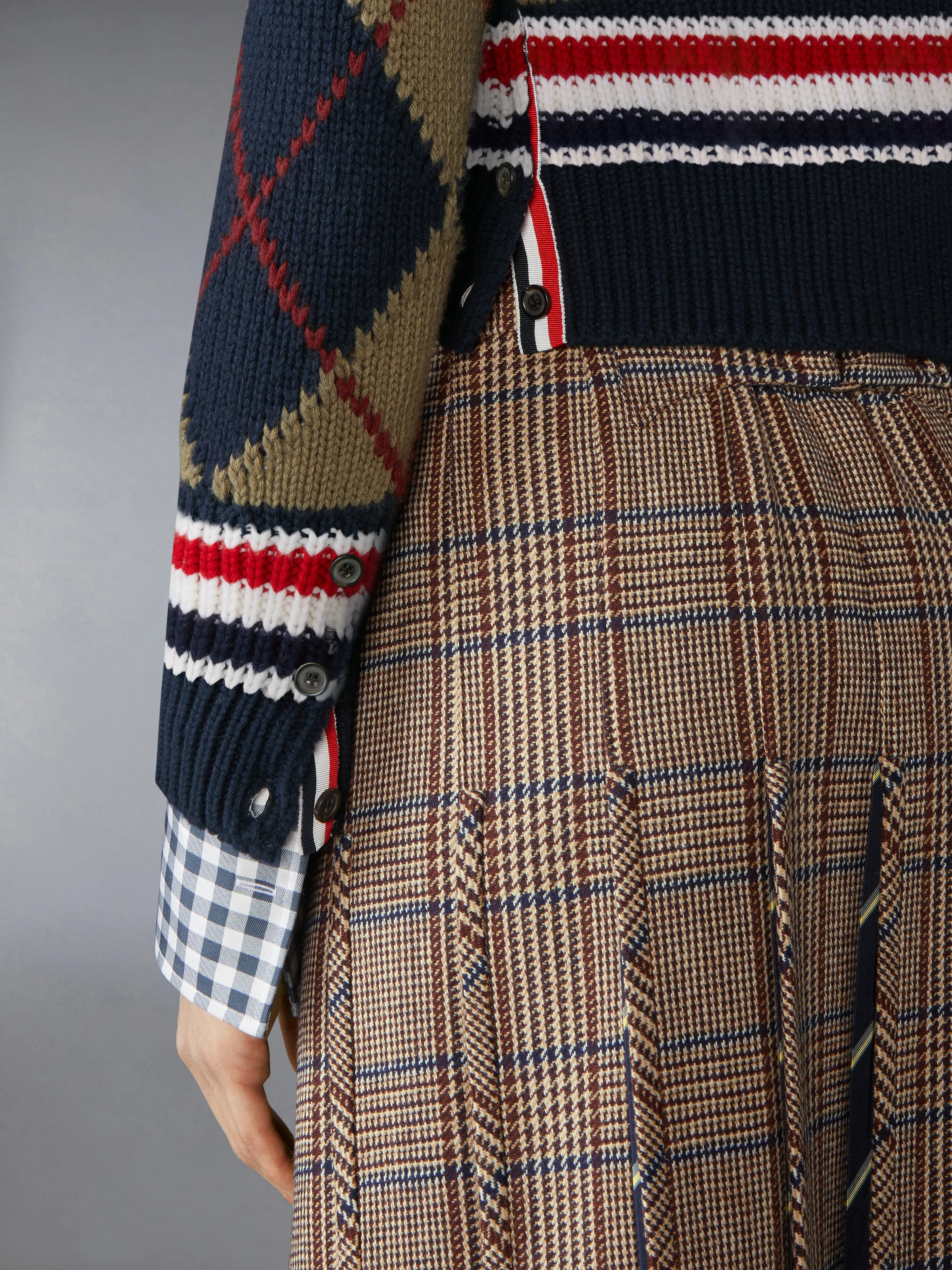 MERINO WOOL ARGYLE INTARSIA V NECK CARDIGAN sold by Thom Browne product image thumbnail 4
