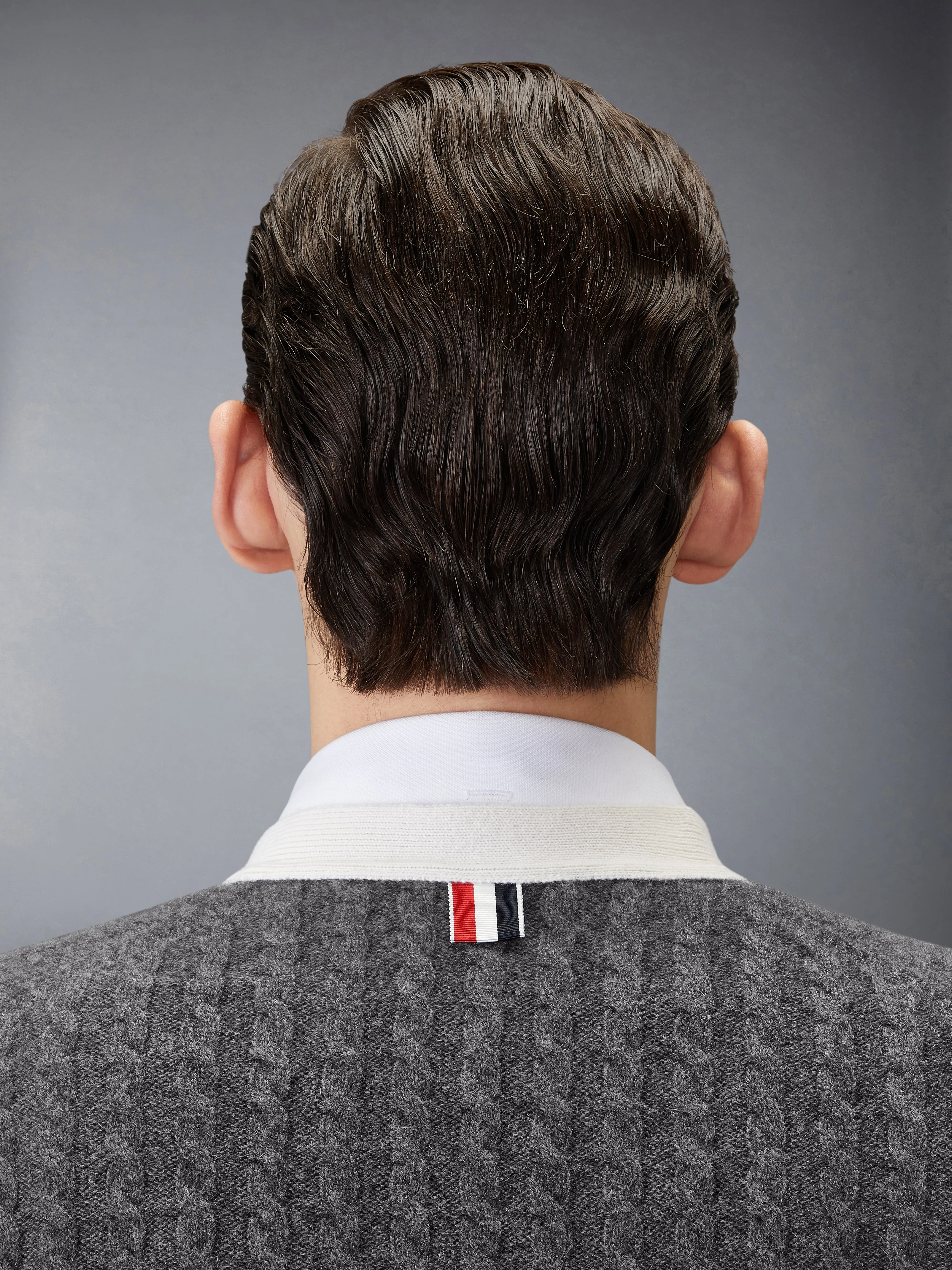 CASHMERE 4-BAR V NECK CARDIGAN sold by Thom Browne product image thumbnail 4