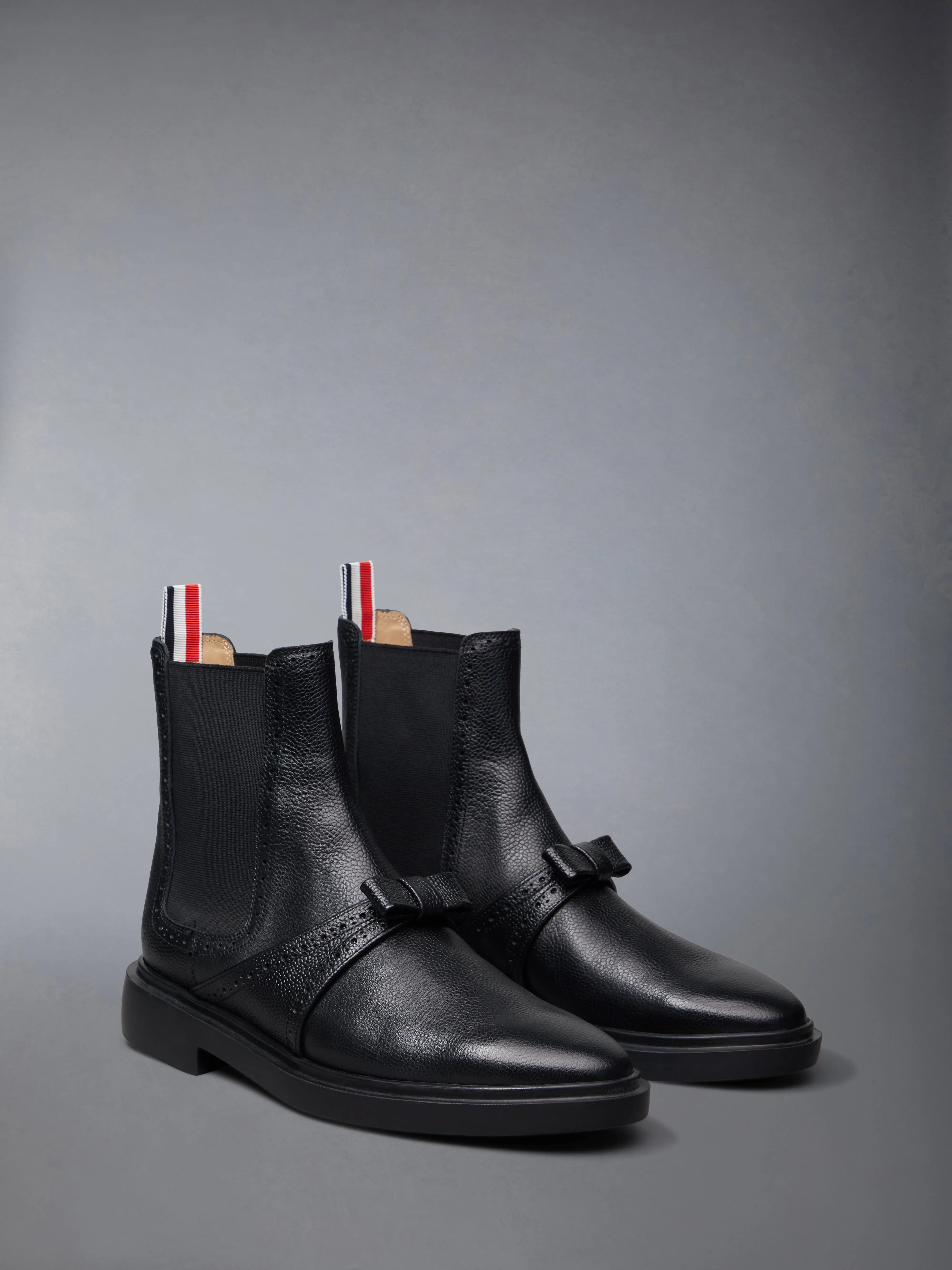 PEBBLE GRAIN RUBBER SOLE BROGUE BOW CHELSEA BOOT sold by Thom Browne product image thumbnail 2