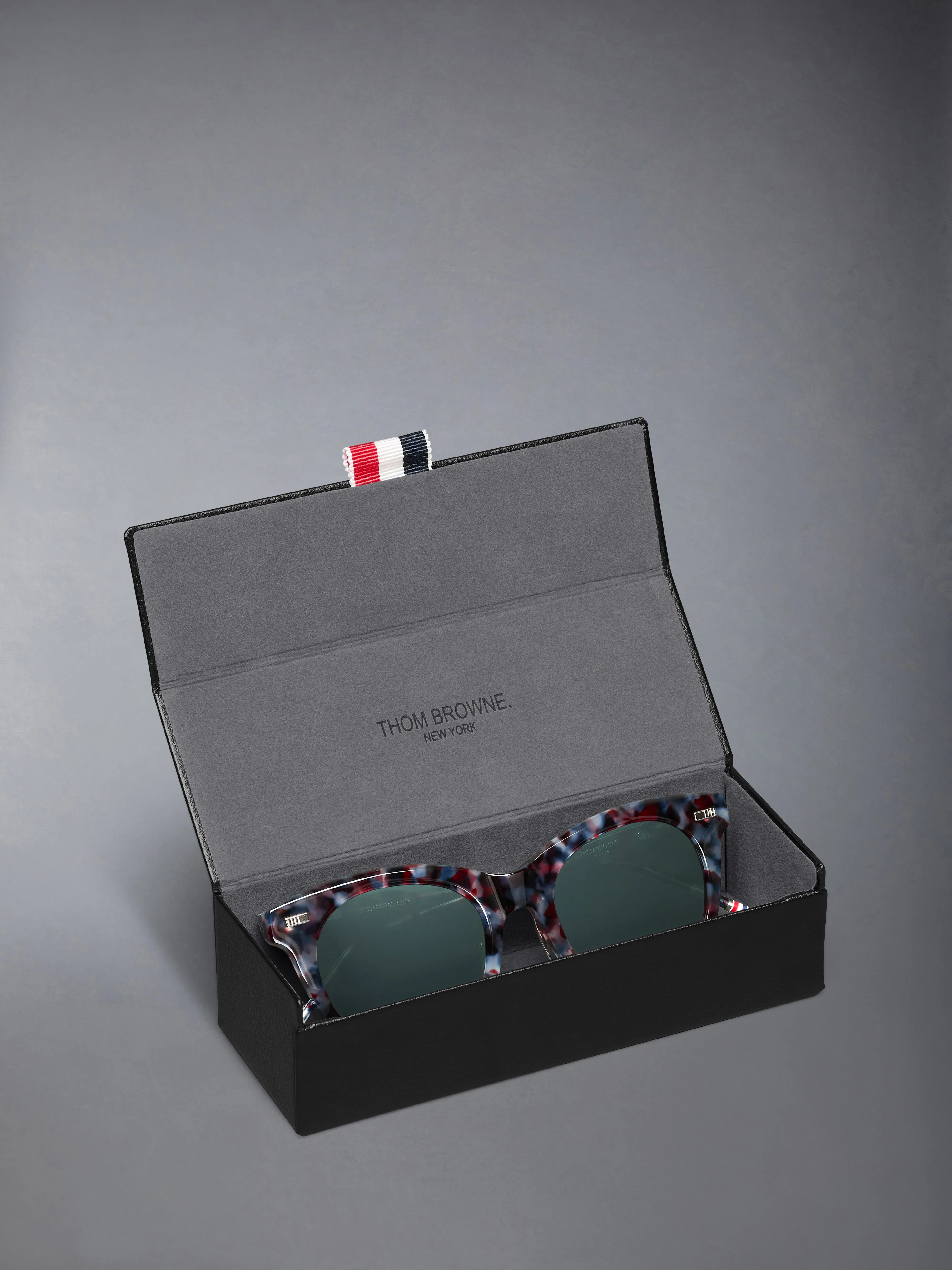 ACETATE CATEYE SUNGLASSES sold by Thom Browne product image thumbnail 4