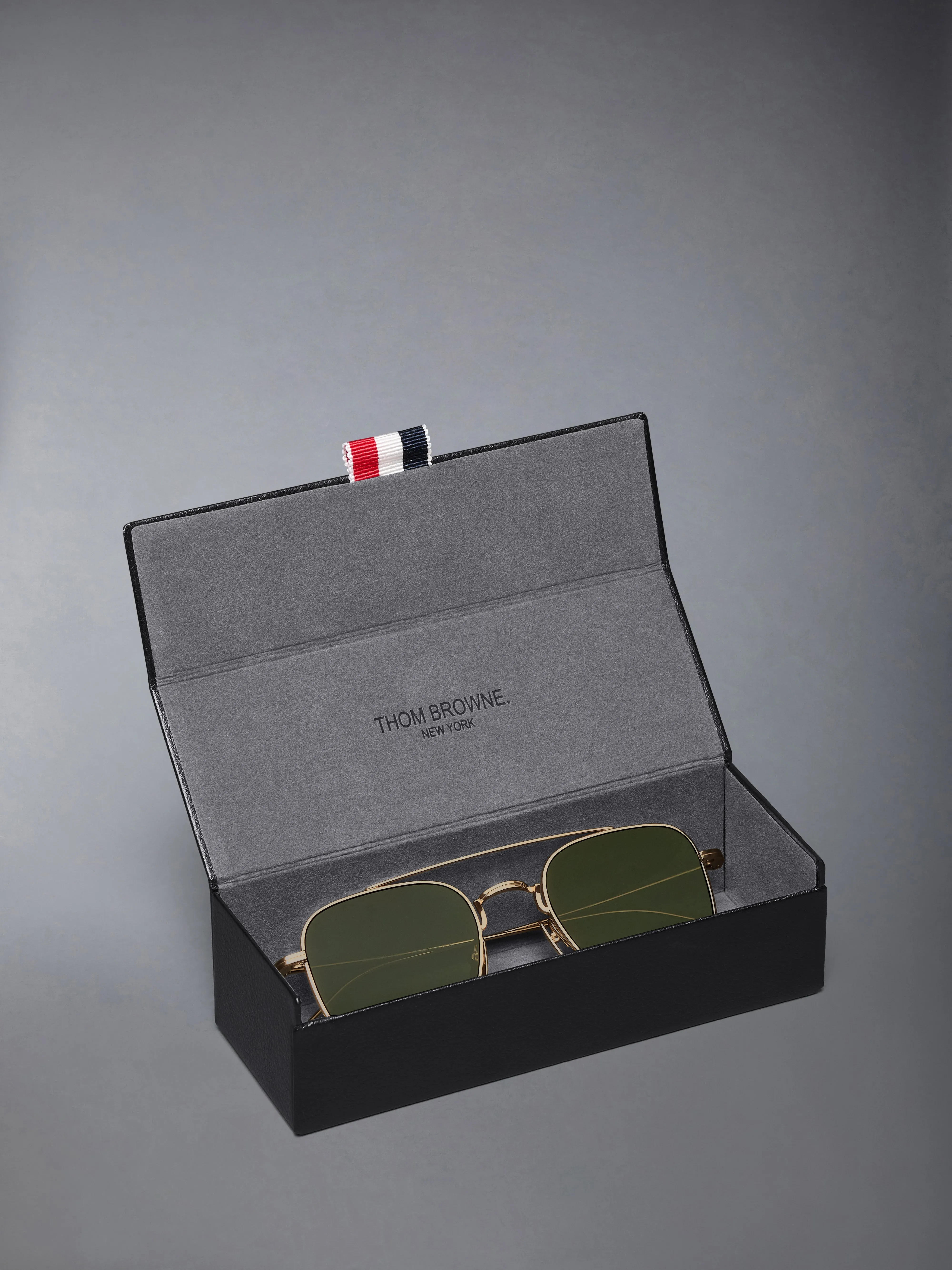 TITANIUM SQUARED AVIATOR SUNGLASSES sold by Thom Browne product image thumbnail 4