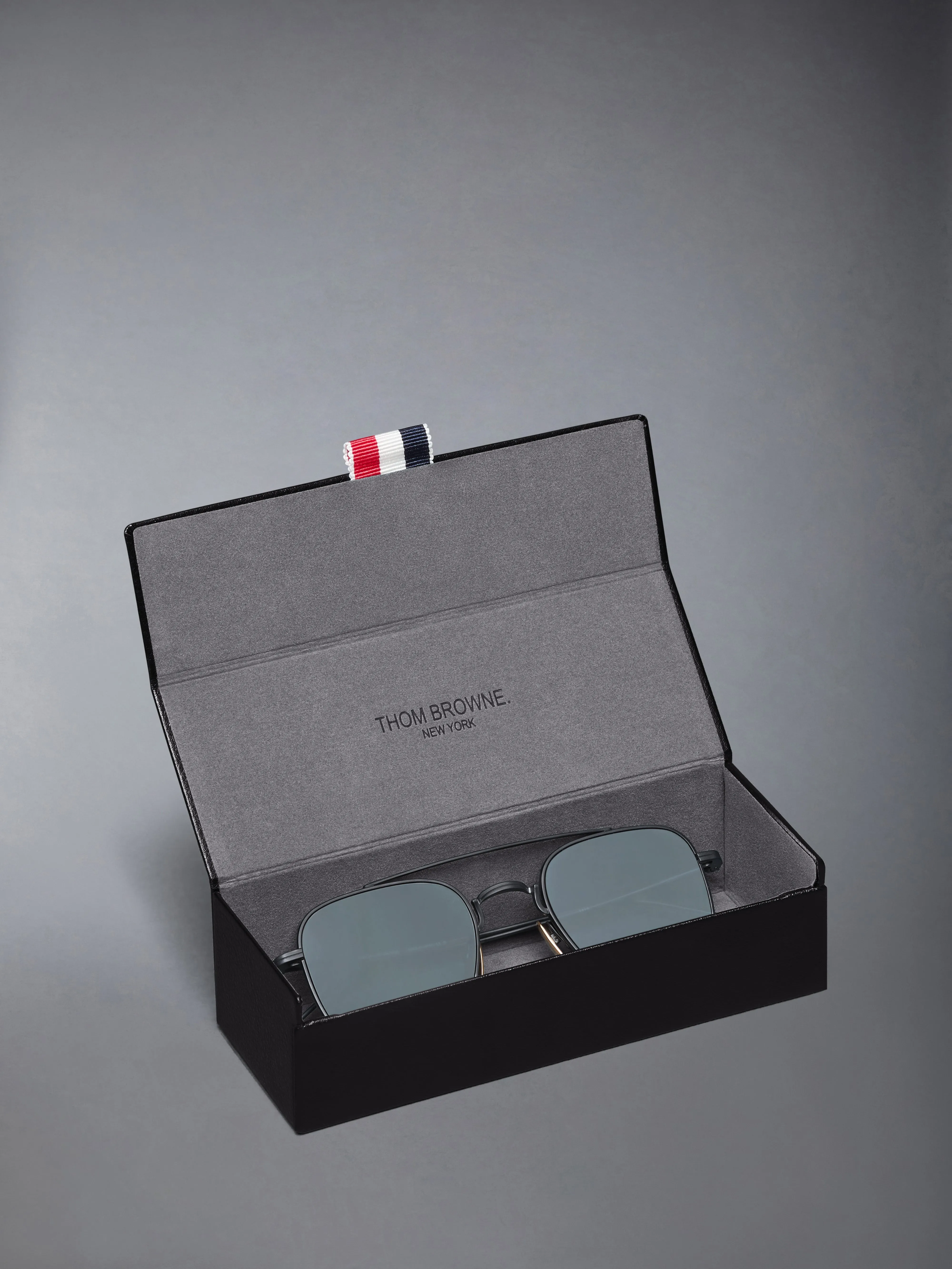 TITANIUM SQUARED AVIATOR SUNGLASSES sold by Thom Browne product image thumbnail 4