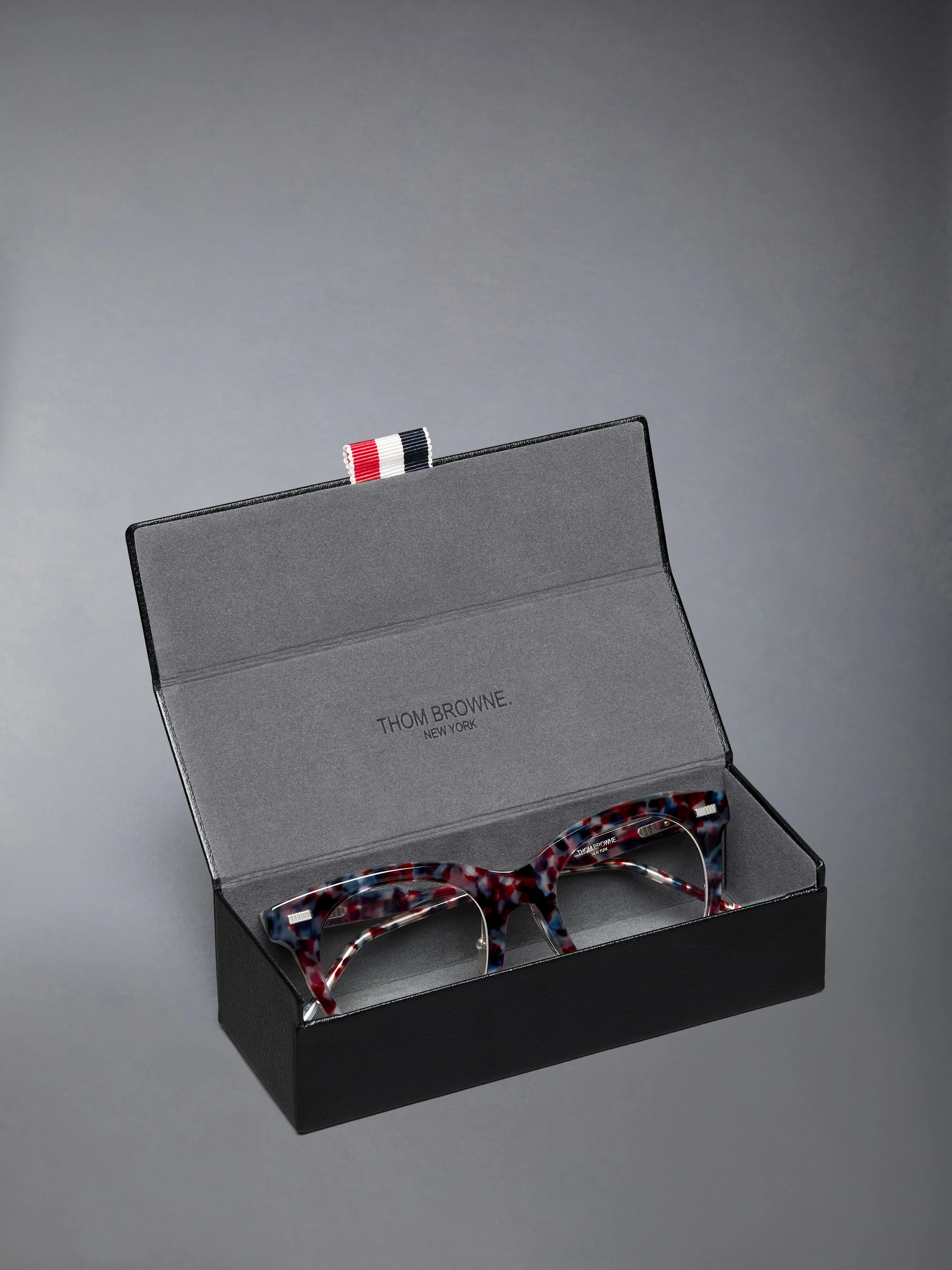 ACETATE CATEYE EYEGLASSES sold by Thom Browne product image thumbnail 4