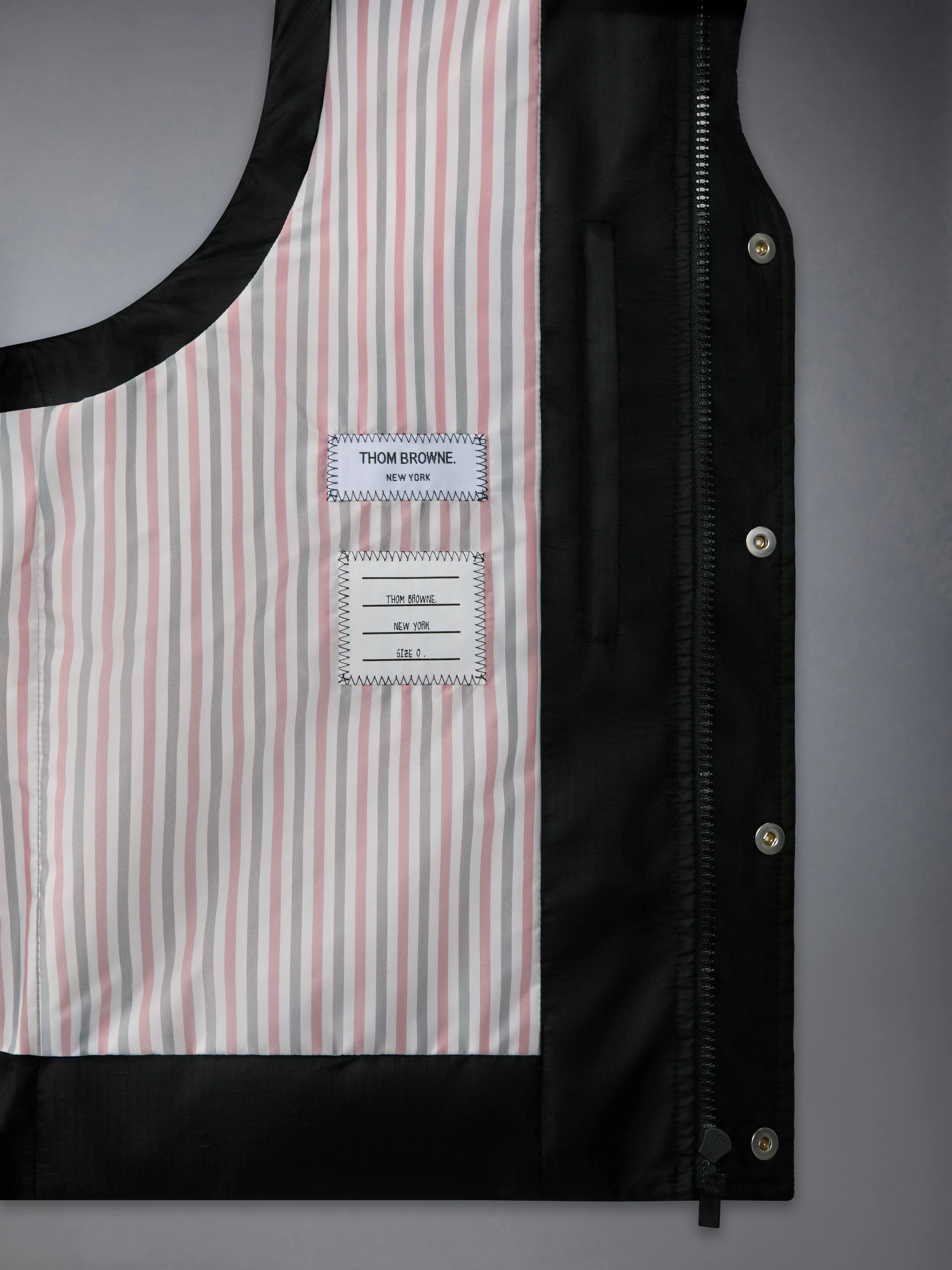 SHINY RIPSTOP LIGHTWEIGHT DOWN FILLED 4-BAR VEST sold by Thom Browne product image thumbnail 4