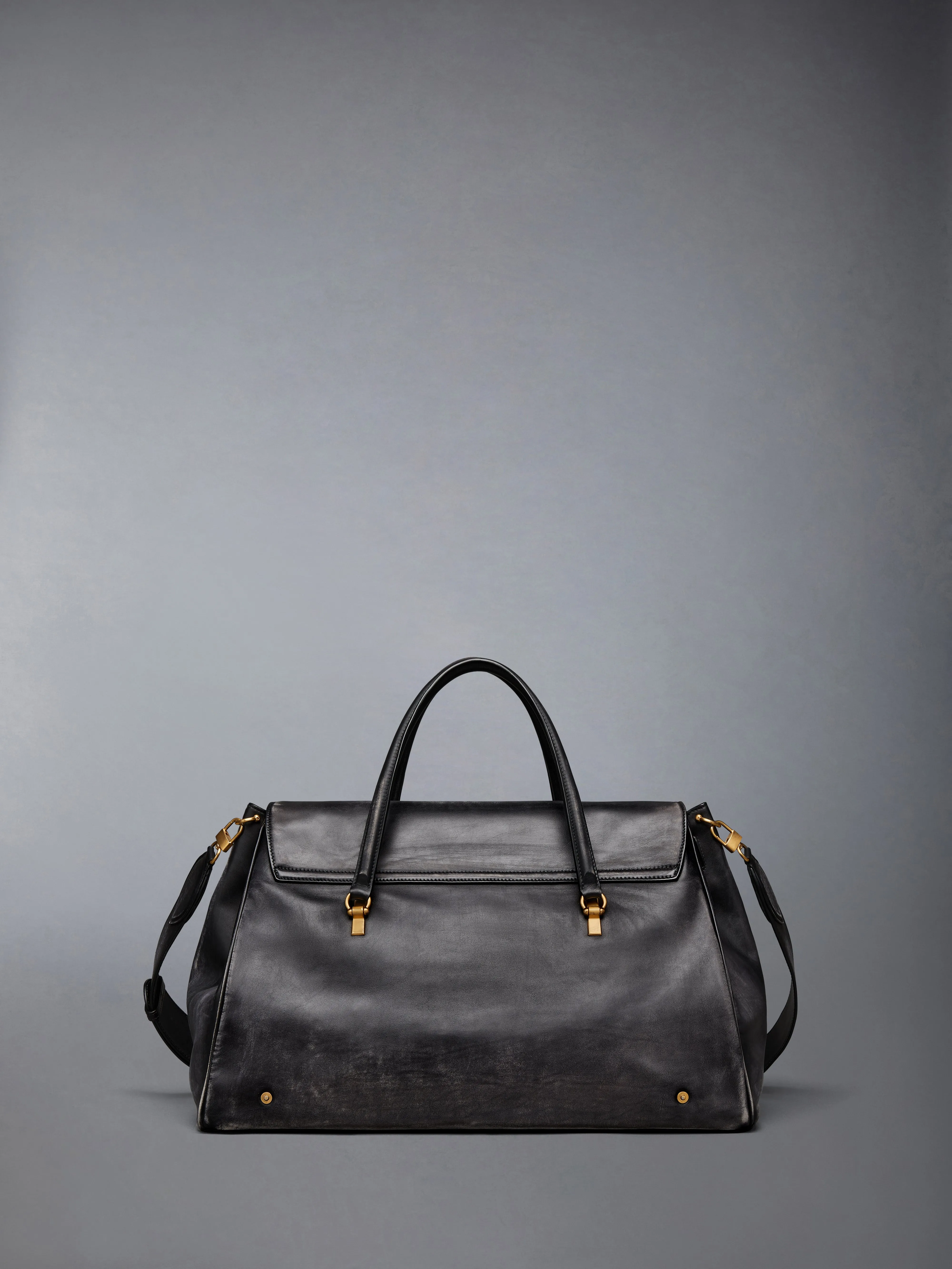 BOLTON WEEKENDER BAG IN DISTRESSED LEATHER sold by Thom Browne product image thumbnail 3