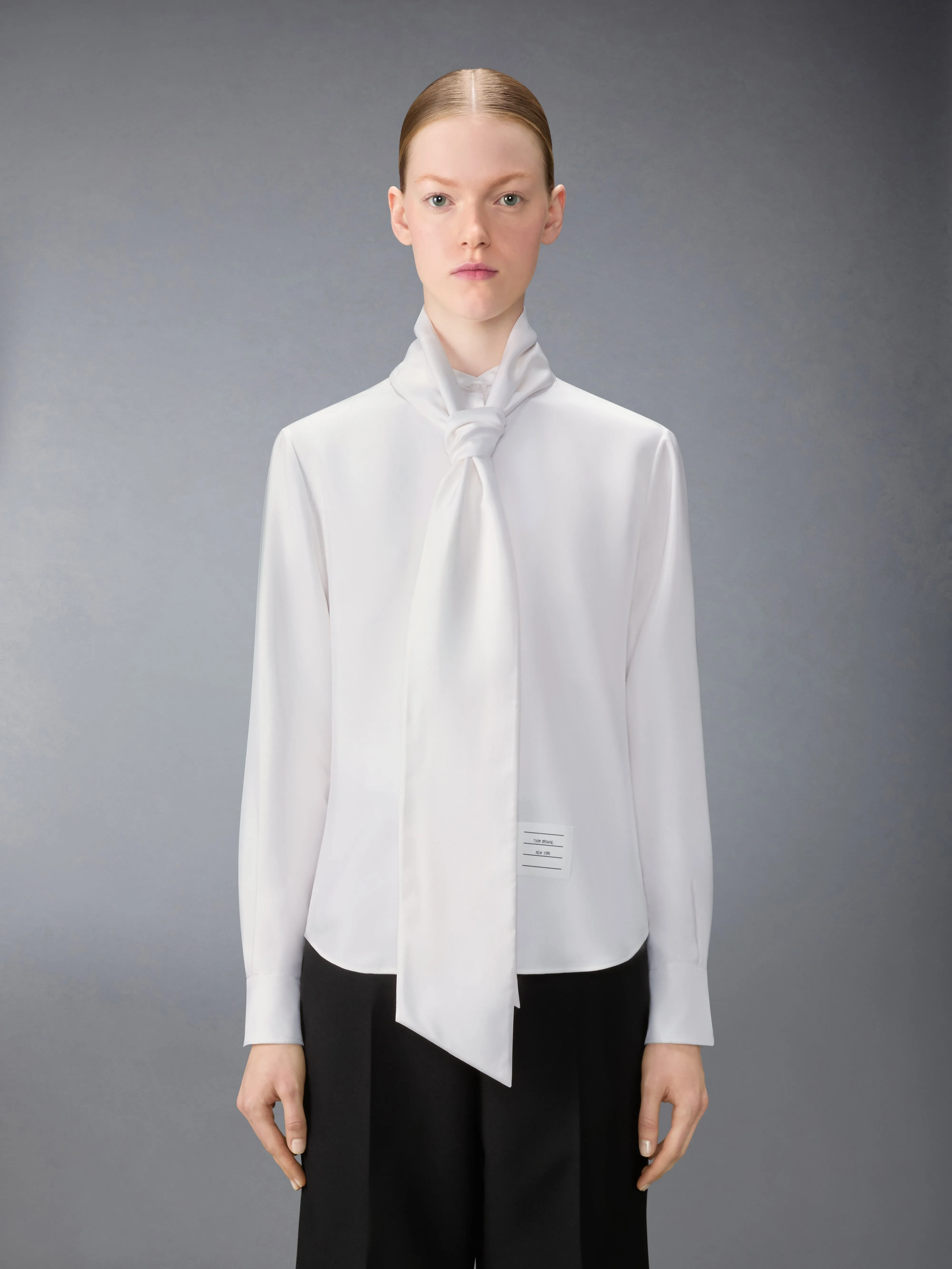 SOLID SILK TWILL DETACHABLE COLLAR SHIRT sold by Thom Browne product image thumbnail 4