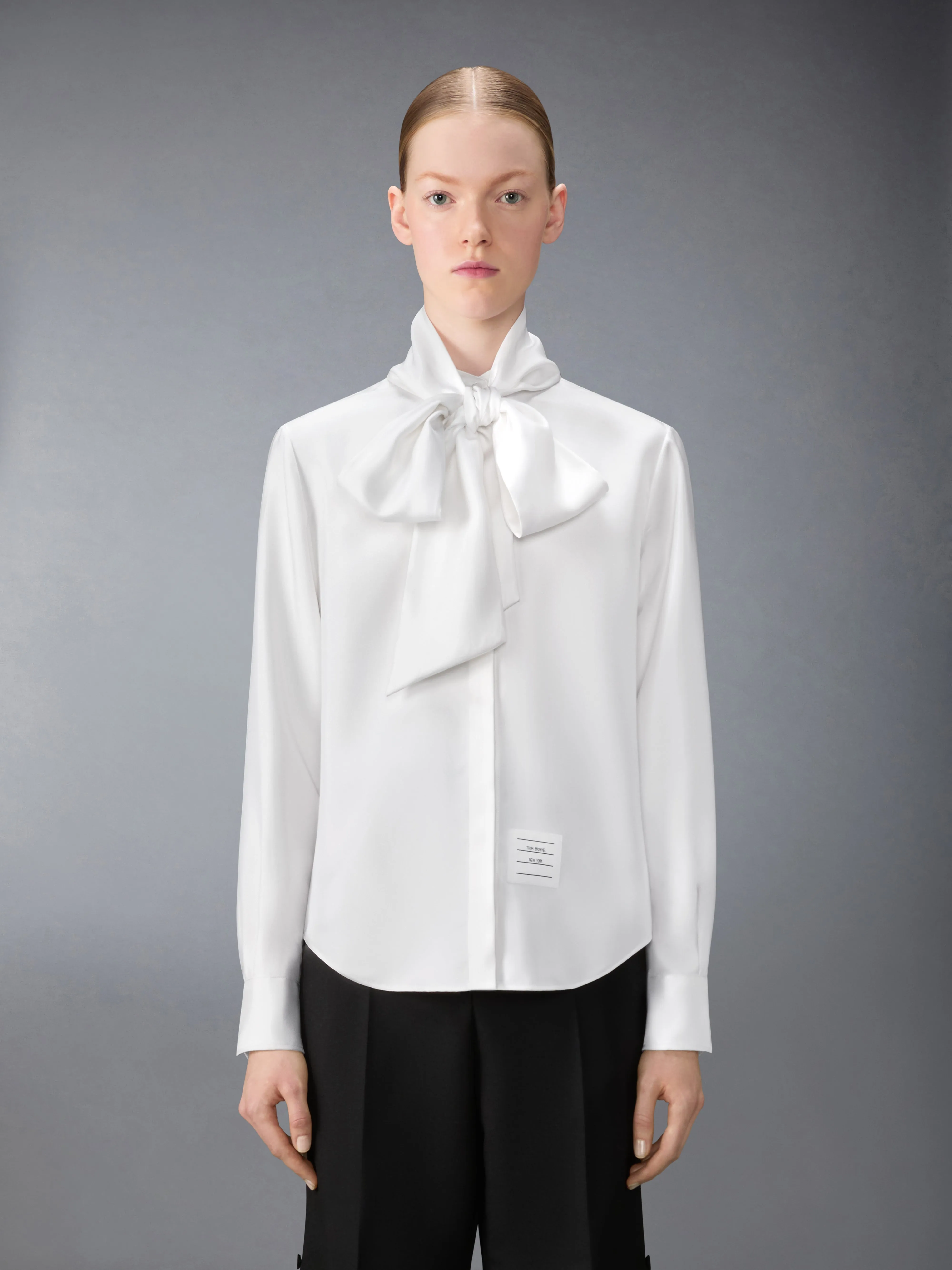 SOLID SILK TWILL DETACHABLE COLLAR SHIRT sold by Thom Browne product image thumbnail 3