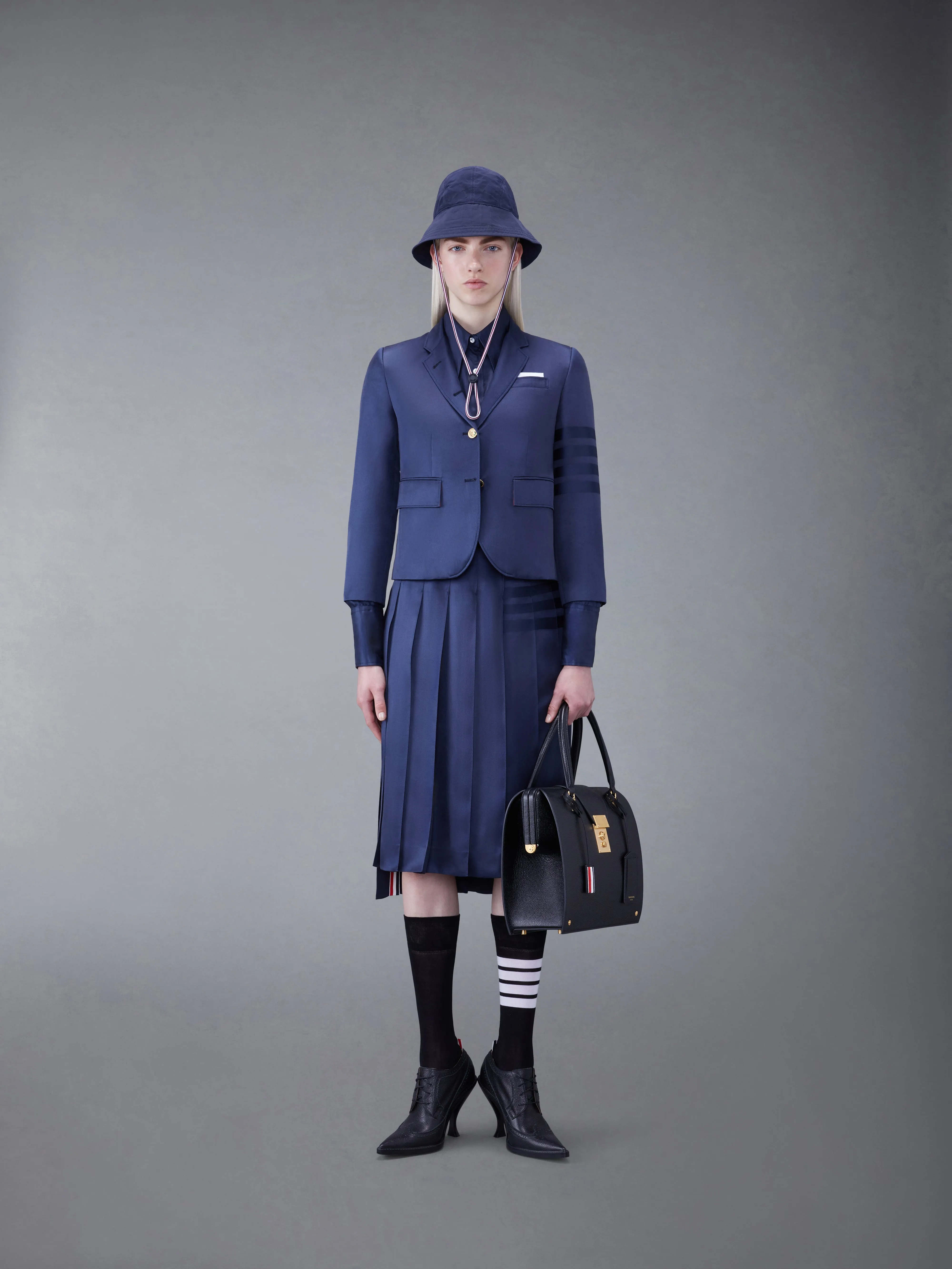 SILK TWILL 4-BAR OVERSIZED SHIRT sold by Thom Browne product image thumbnail 5