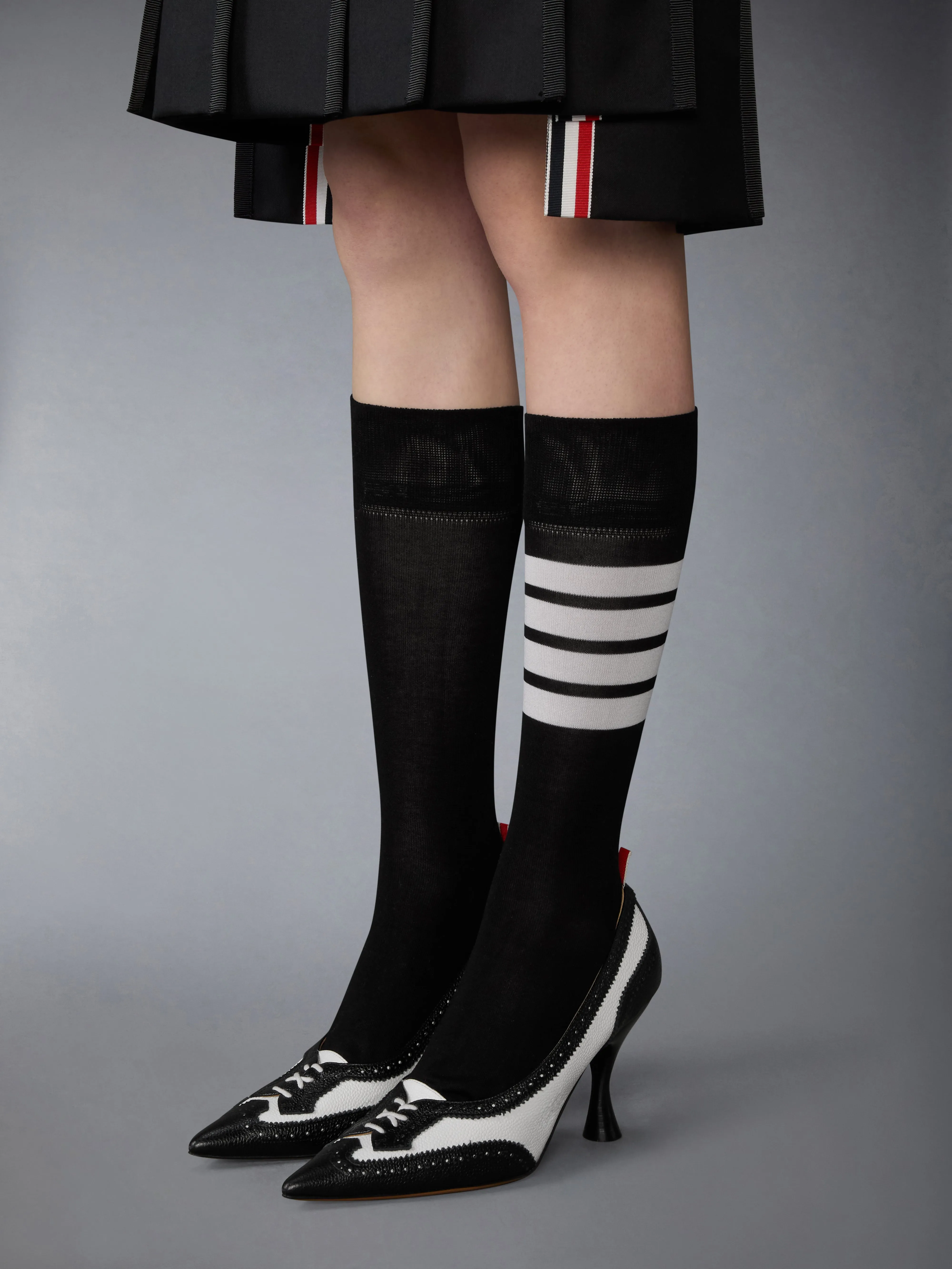 PEBBLE GRAIN WINGTIP PUMP 90MM sold by Thom Browne product image thumbnail 4