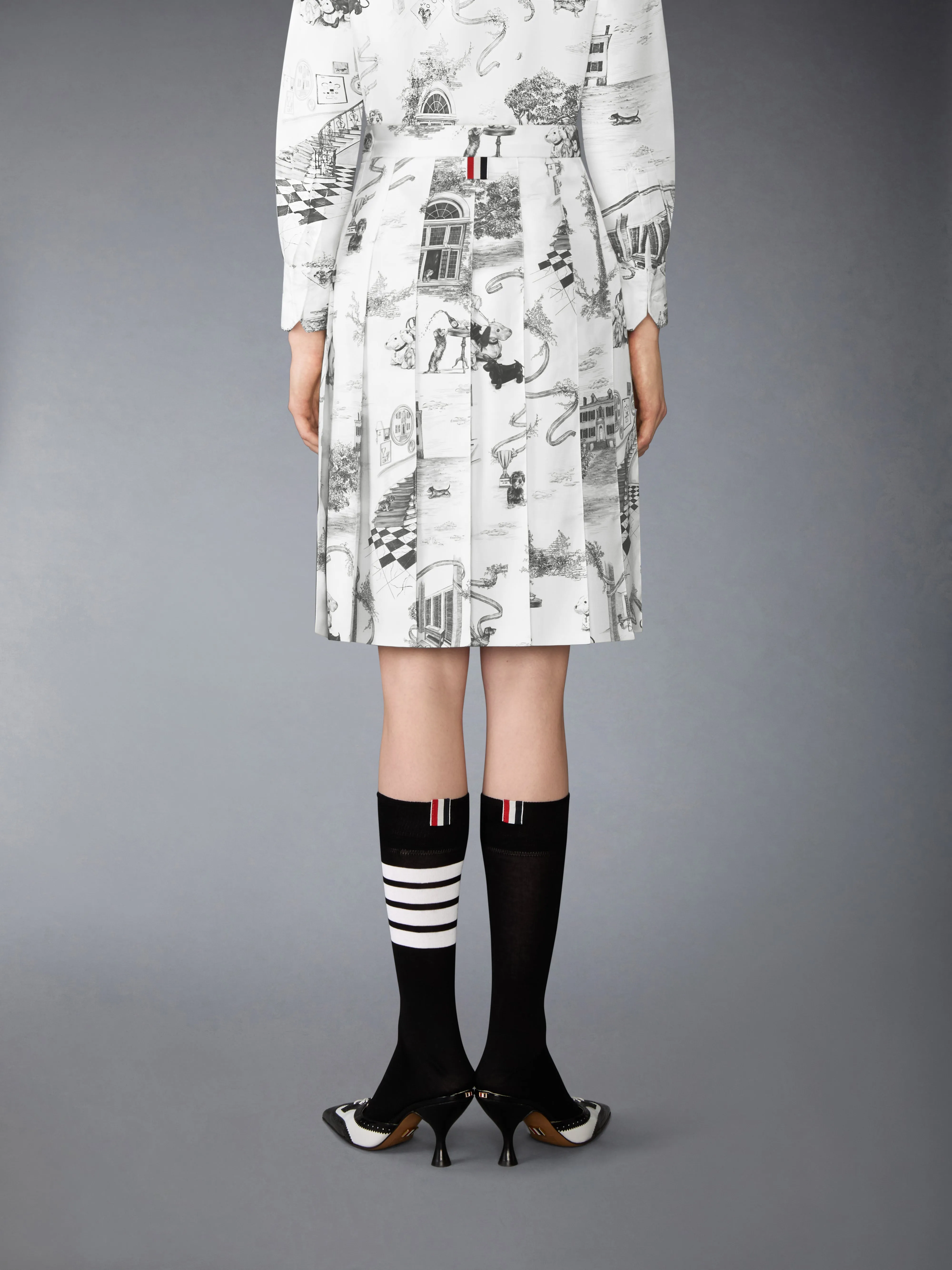 SILK TWILL HECTOR TOILE PLEATED SKIRT sold by Thom Browne product image thumbnail 3