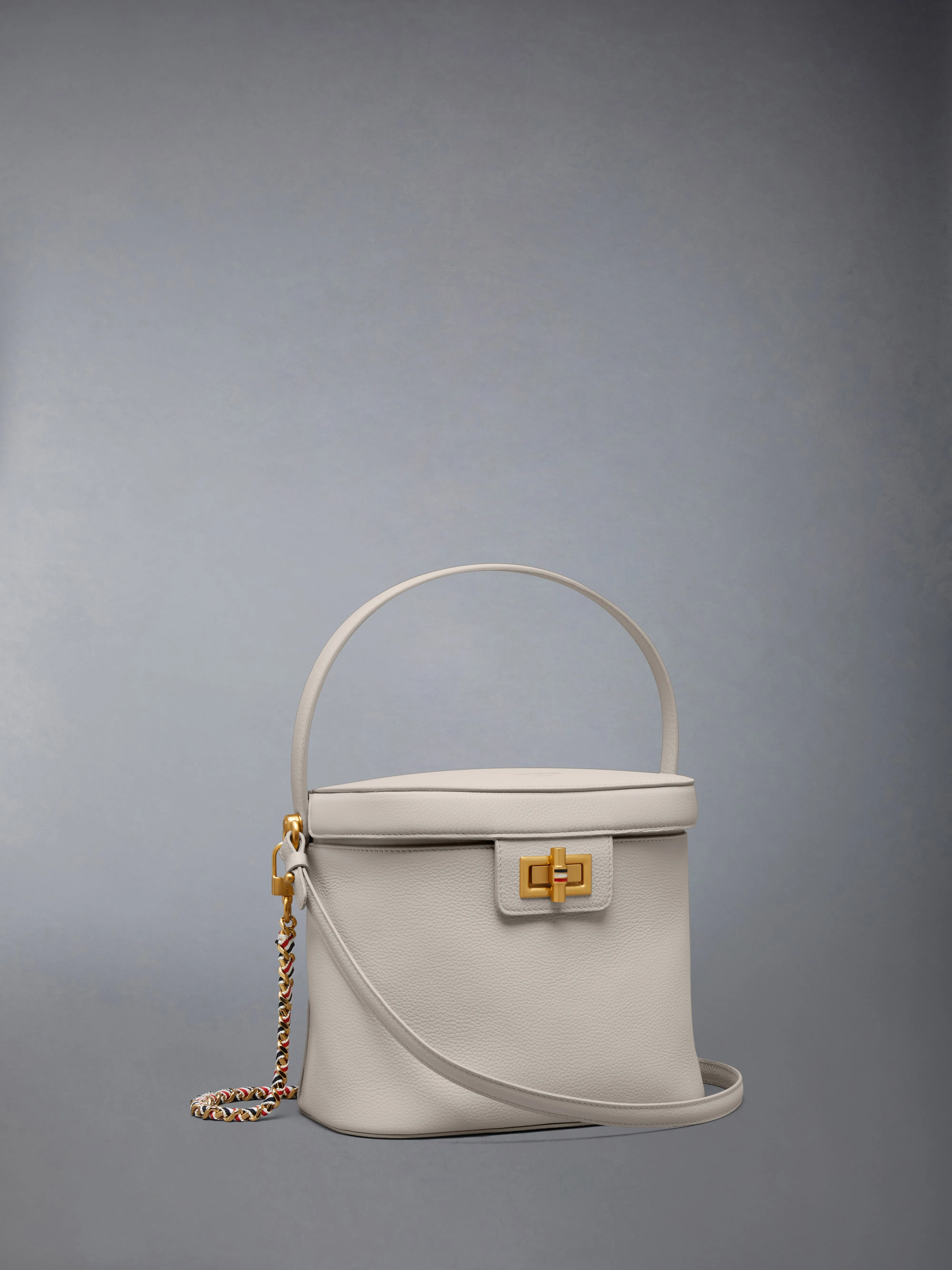 SOFT PEBBLE GRAIN BOX BAG sold by Thom Browne product image thumbnail 2