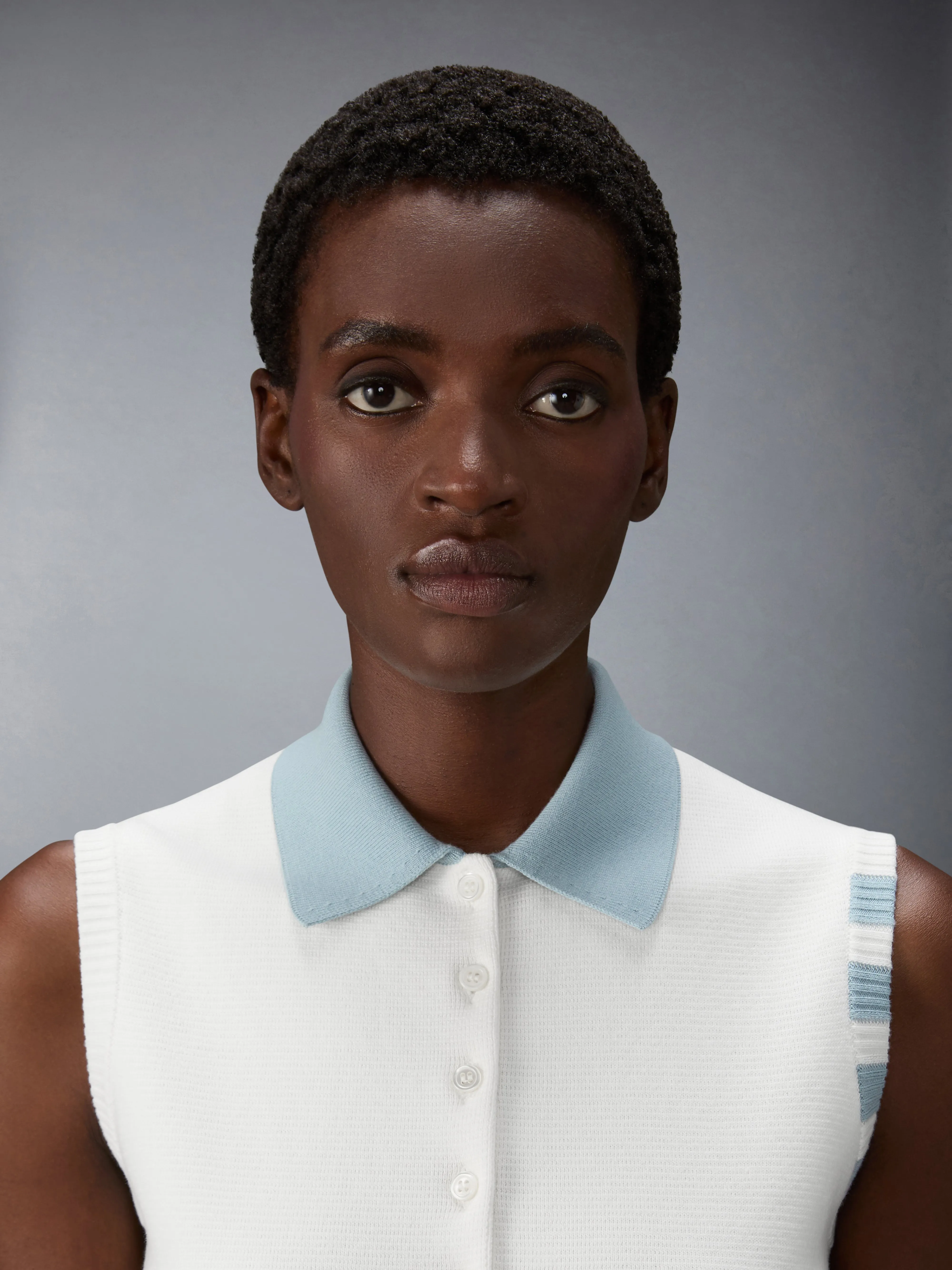 MILANO STITCH 4-BAR SLEEVELESS POLO sold by Thom Browne product image thumbnail 5