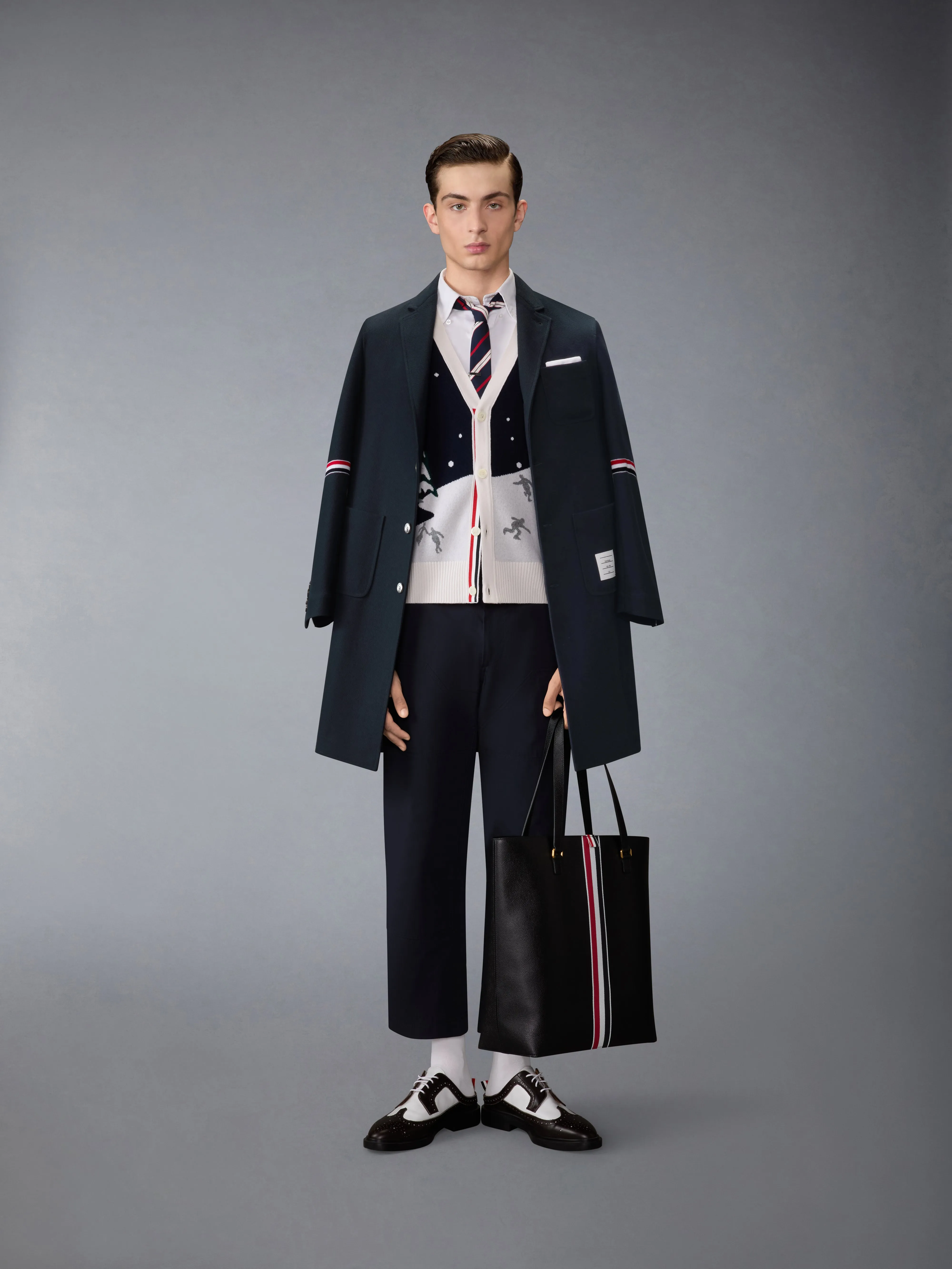 DOUBLE FACE TECH TWILL 4-BAR SACK OVERCOAT sold by Thom Browne product image thumbnail 4
