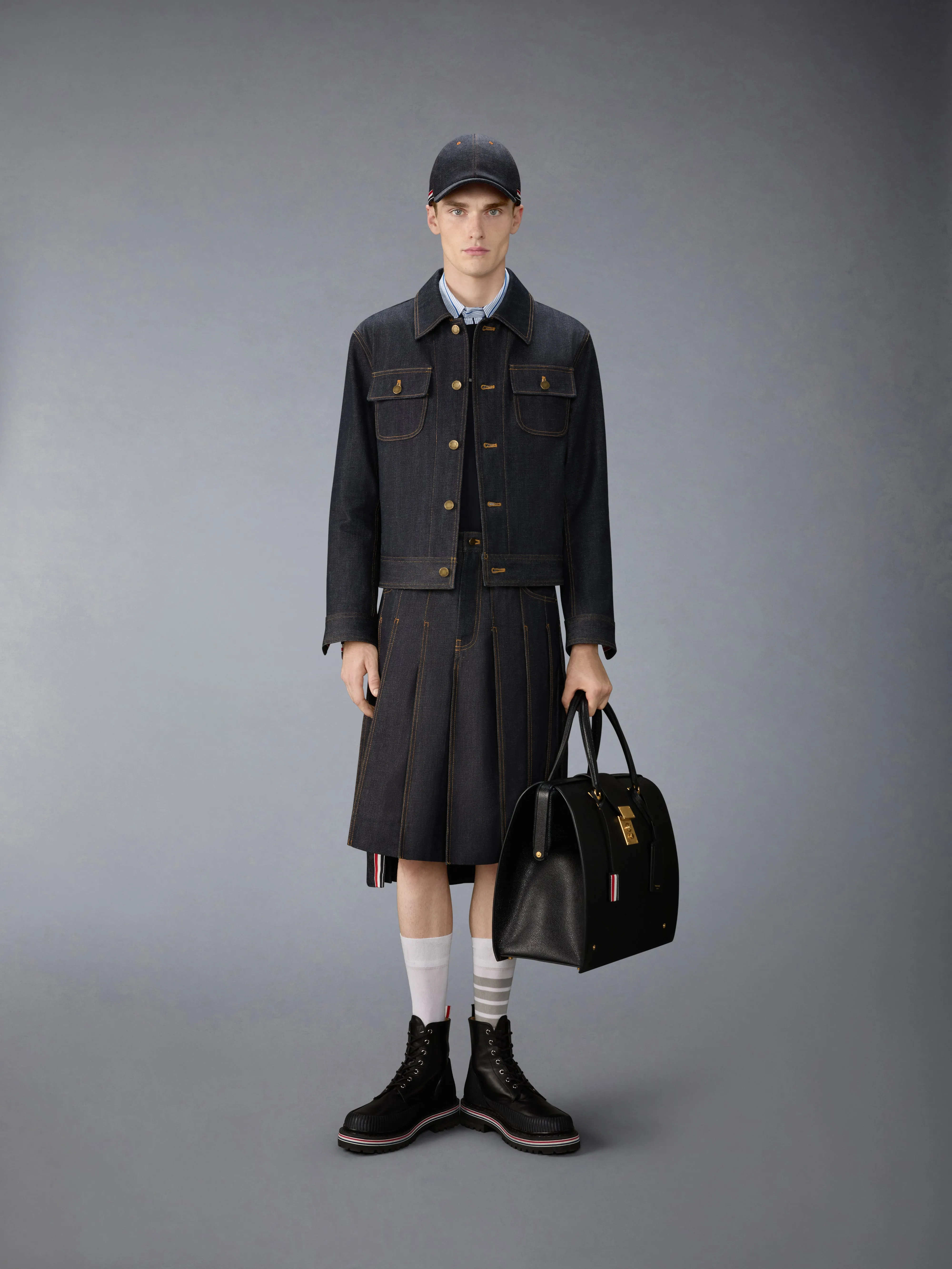 STRIPED POPLIN ARMBAND POPOVER ARMBAND SHIRT sold by Thom Browne product image thumbnail 4