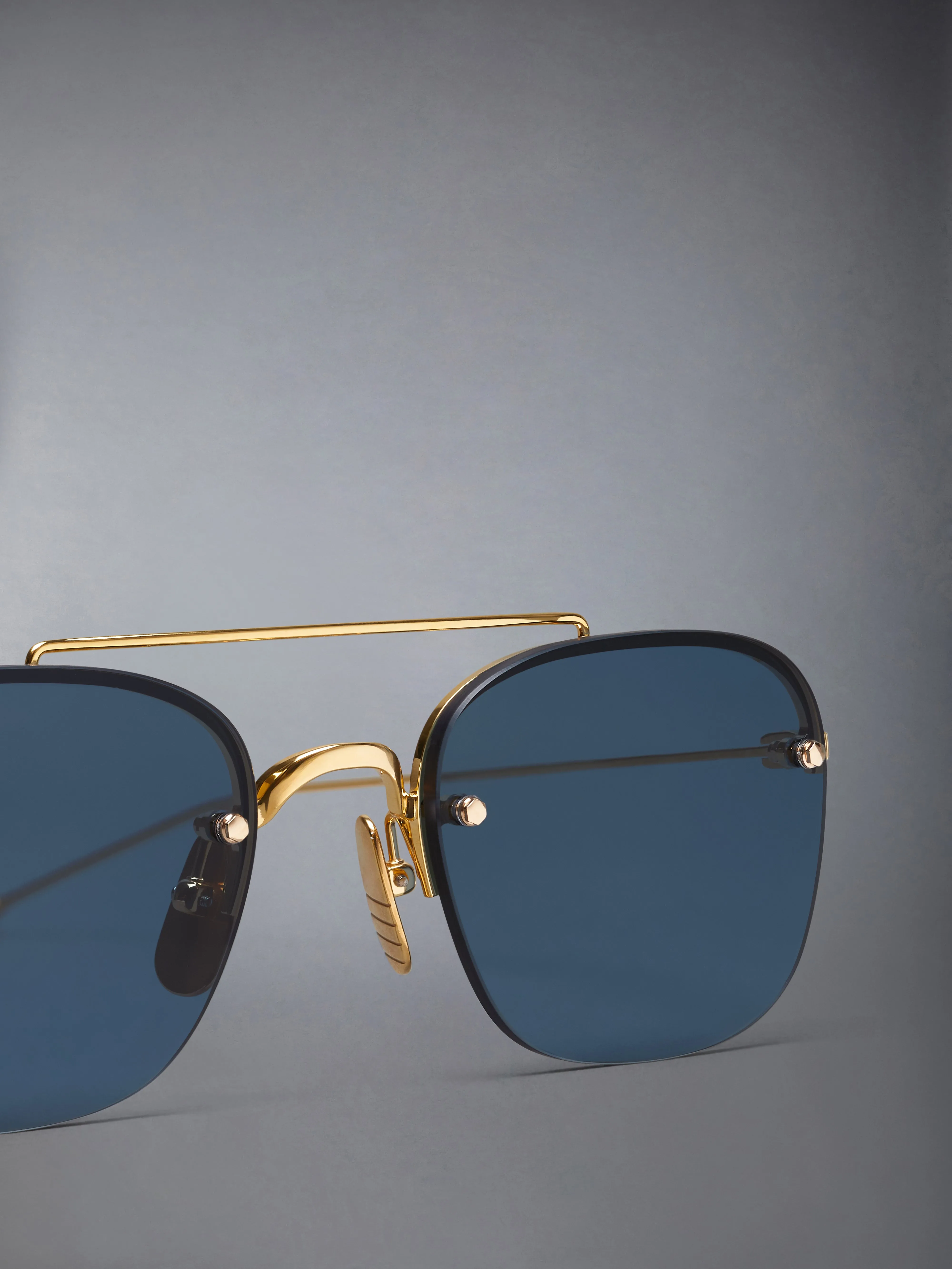 TITANIUM SEMI RIMLESS PILOT SUNGLASSES sold by Thom Browne product image thumbnail 3
