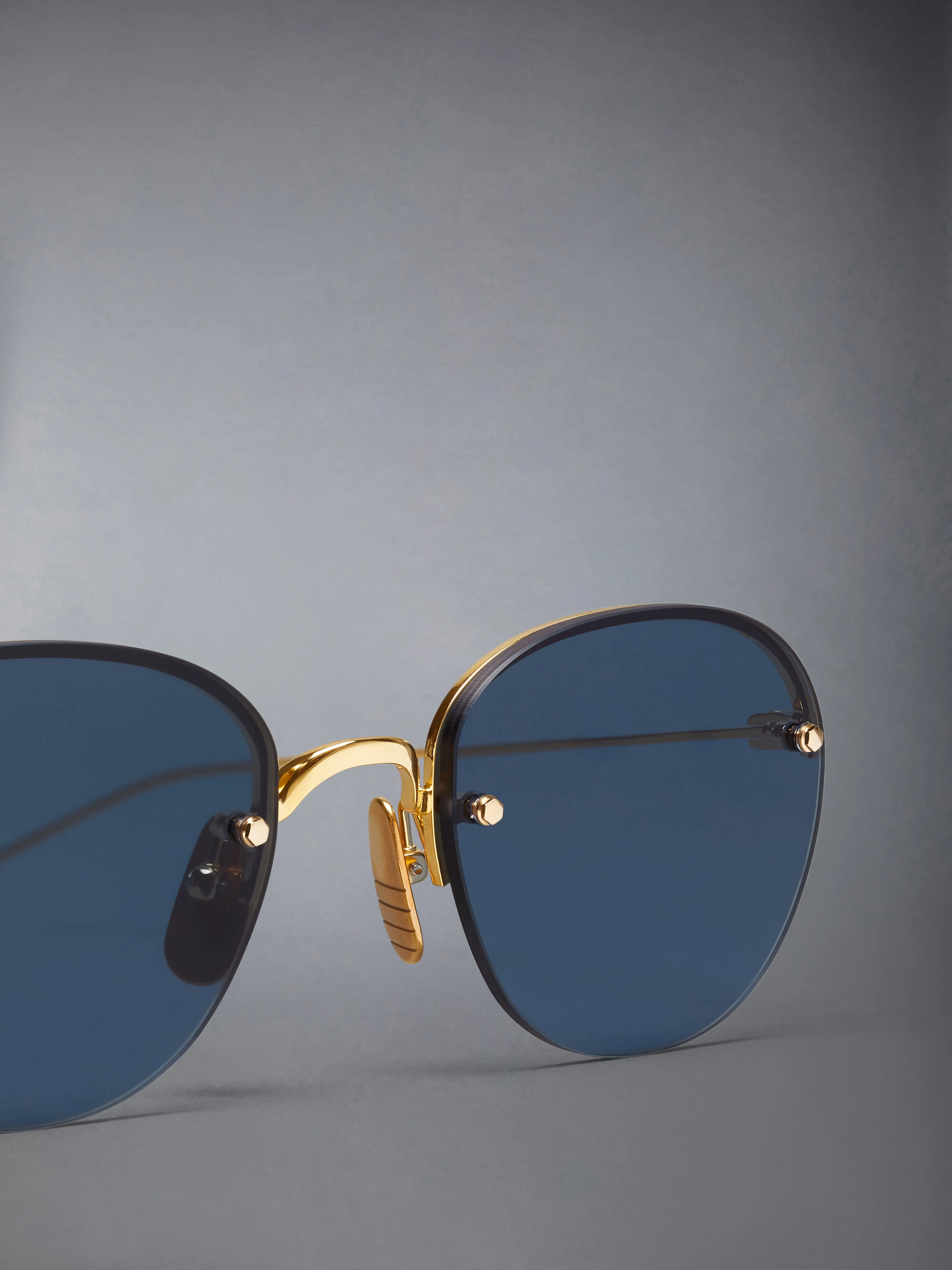TITANIUM SEMI RIMLESS OVAL SUNGLASSES sold by Thom Browne product image thumbnail 3