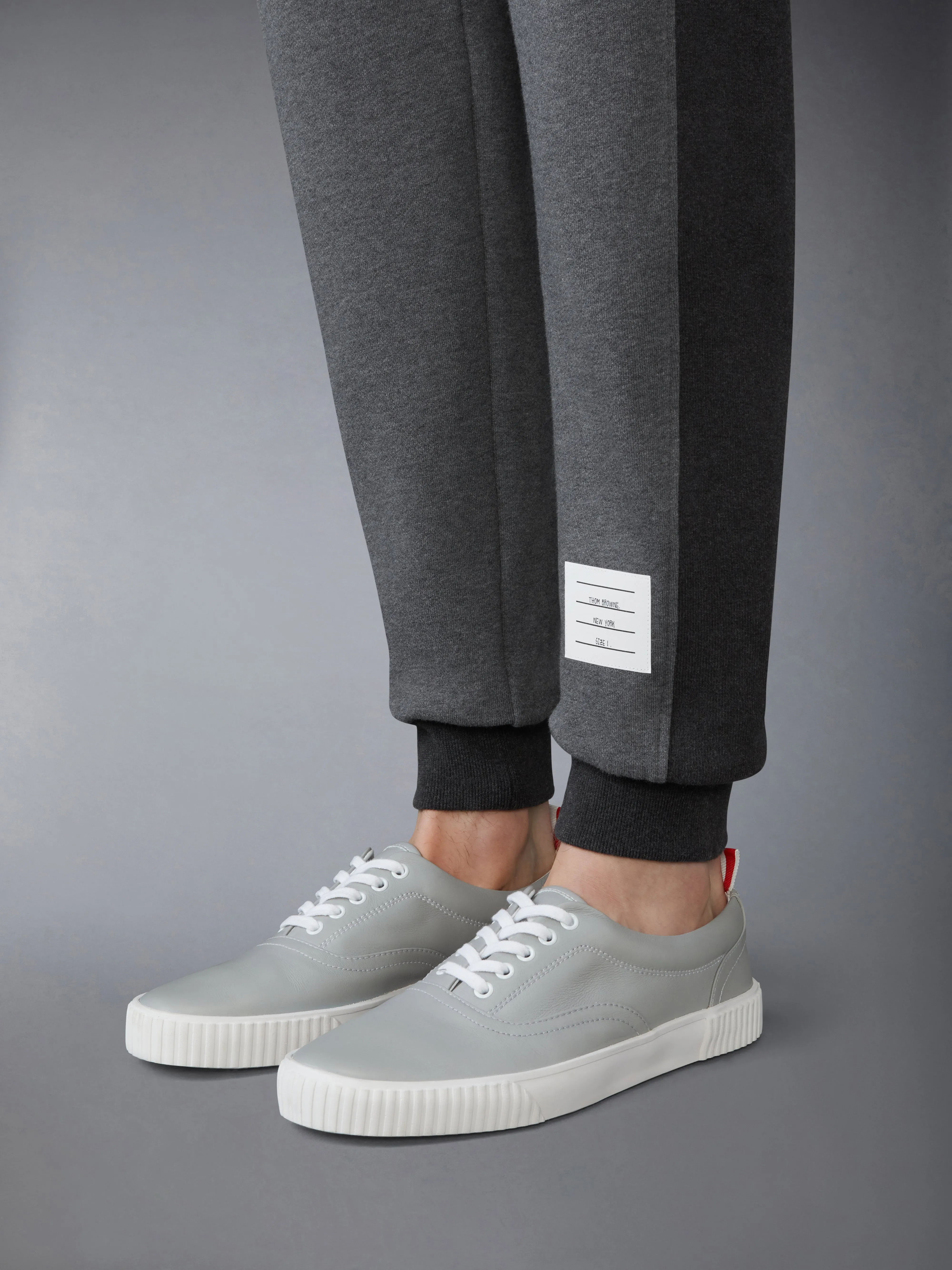 SOLID LOOPBACK JERSEY 4-BAR SWEATPANTS sold by Thom Browne product image thumbnail 4