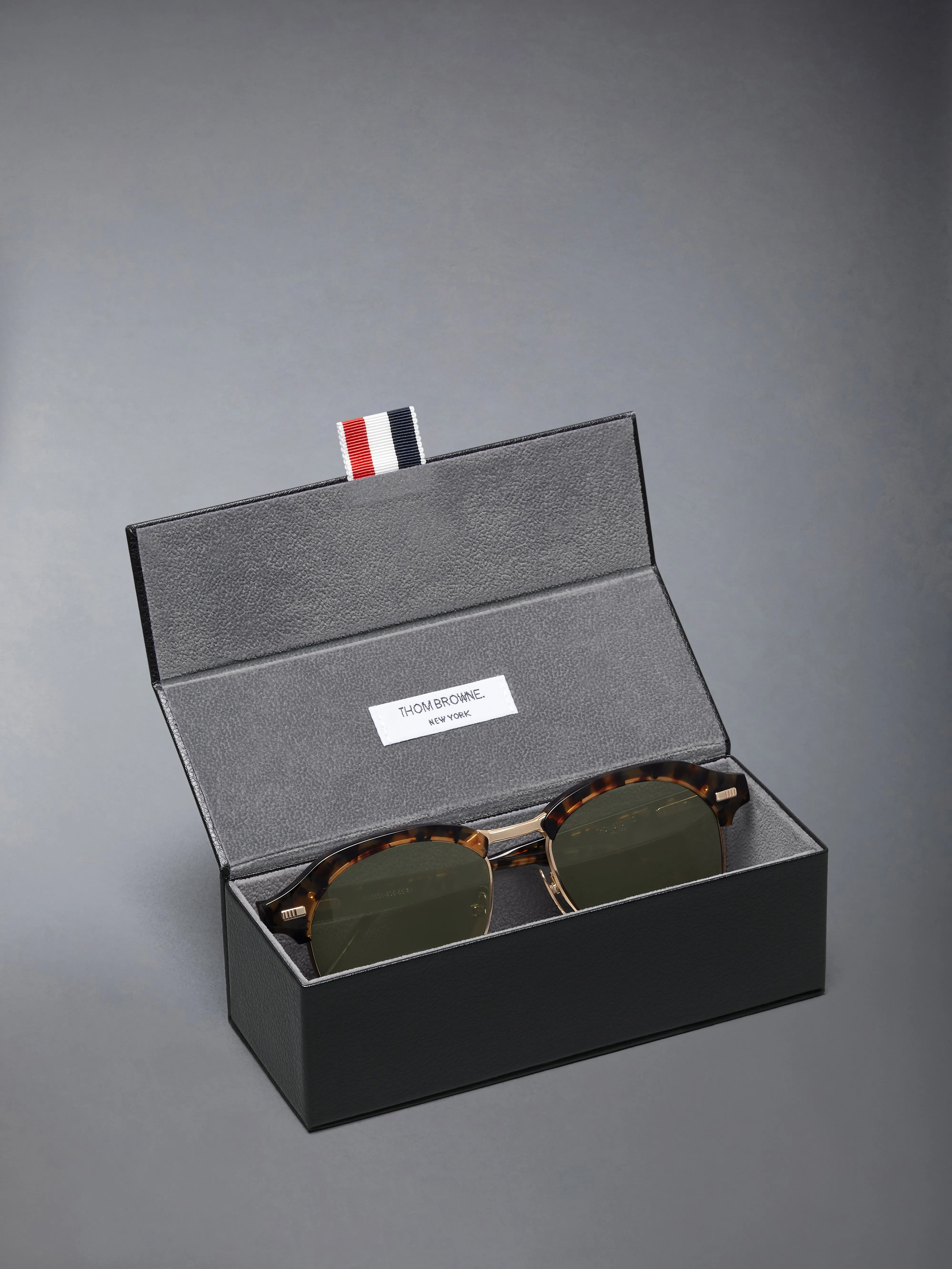 ACETATE AND TITANIUM PILOT SUNGLASSES sold by Thom Browne product image thumbnail 4