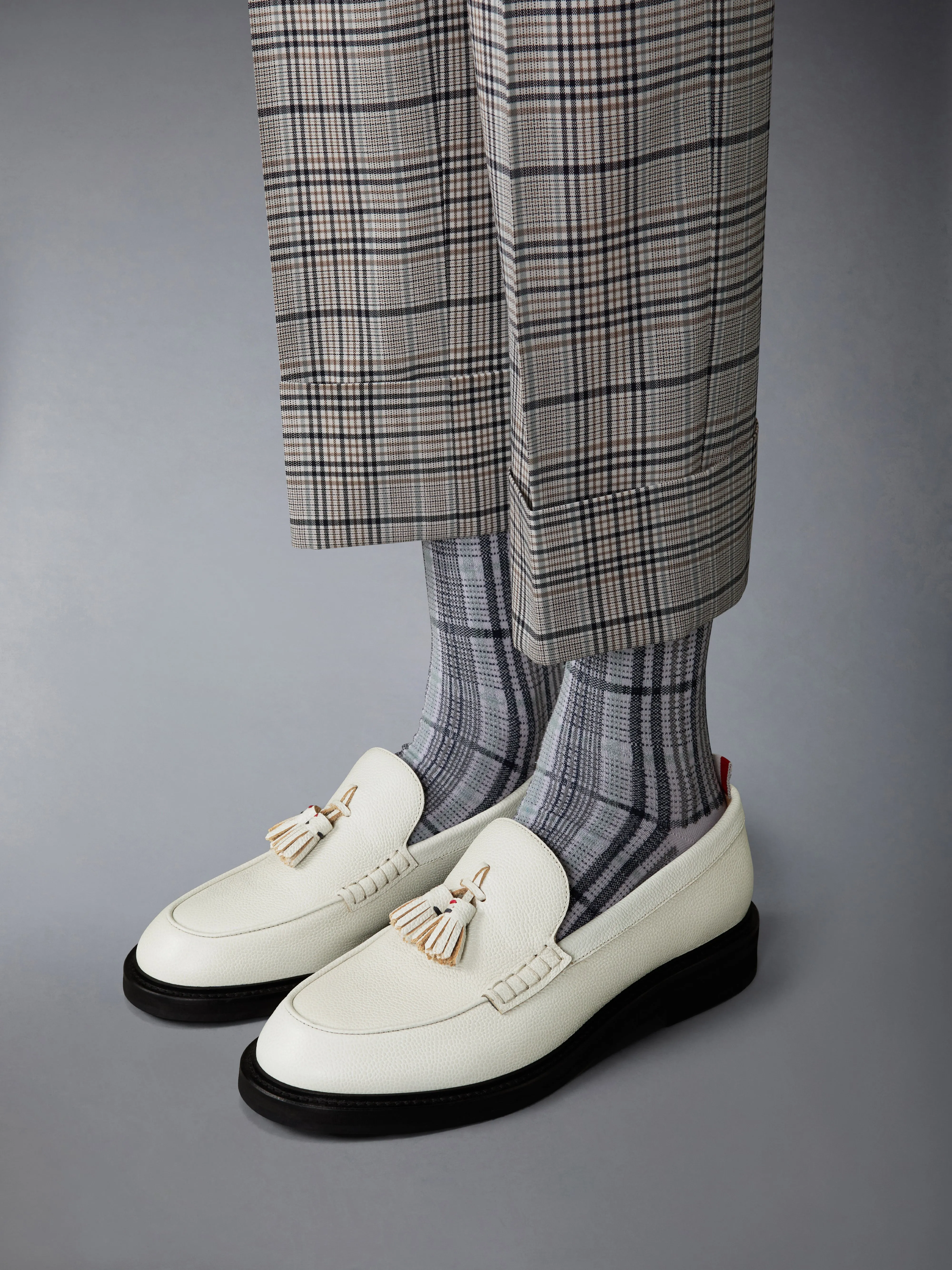 PEBBLE GRAIN LEATHER RWB TASSEL LOAFERS sold by Thom Browne product image thumbnail 4