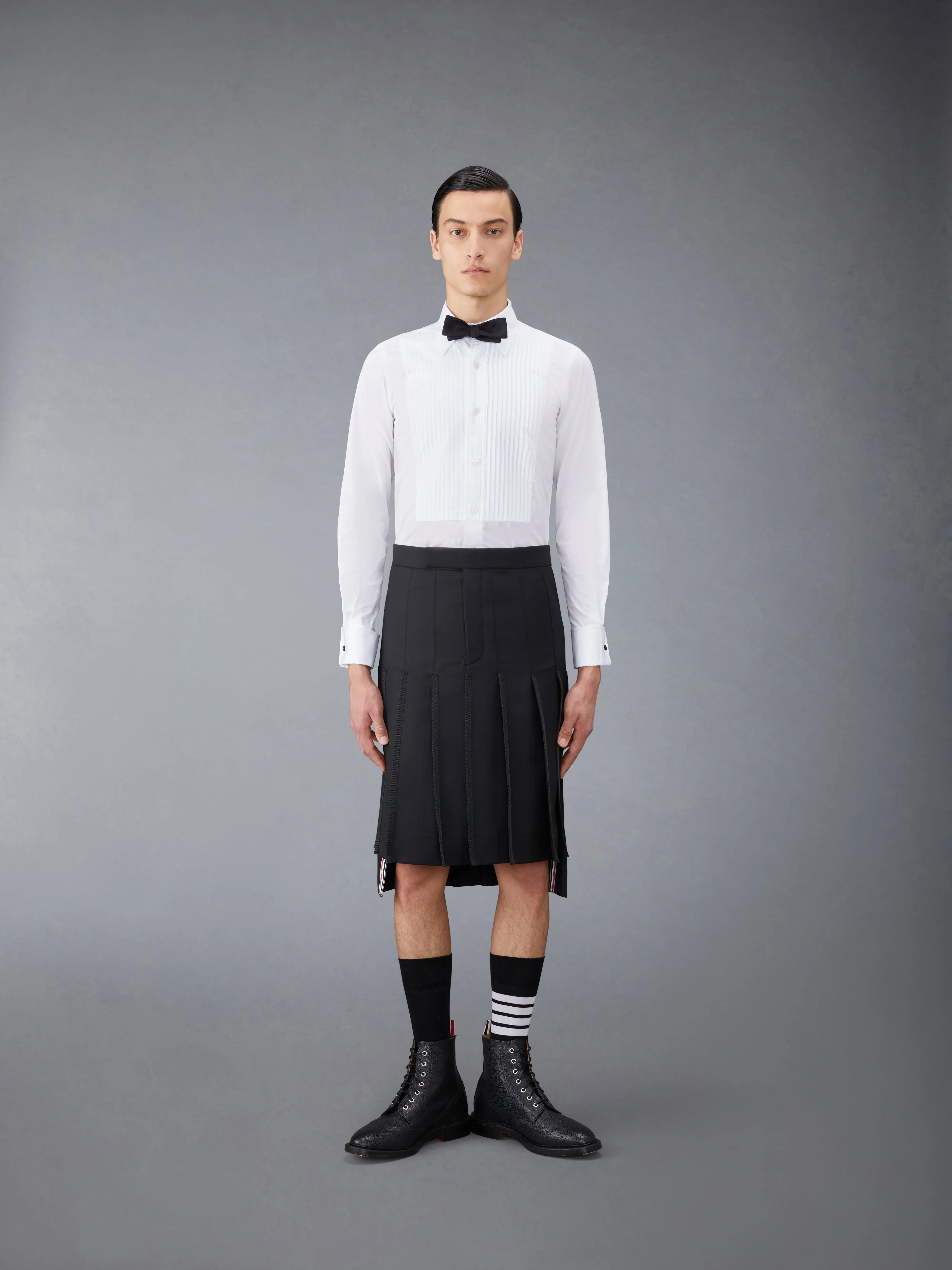 POPLIN TUXEDO SHIRT WITH FRENCH CUFFS sold by Thom Browne product image thumbnail 4
