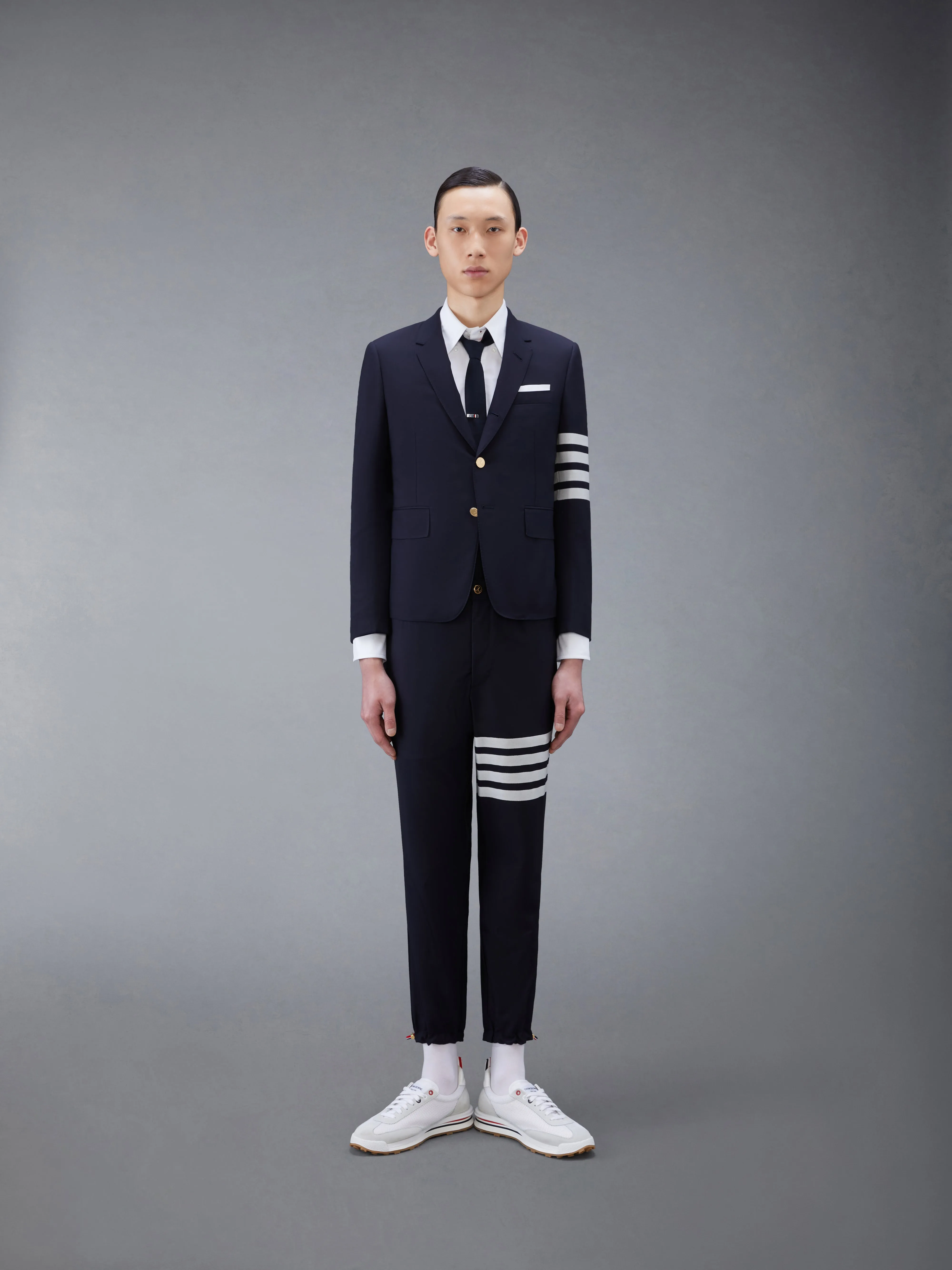 PLAIN WEAVE 4-BAR TRACK TROUSERS sold by Thom Browne product image thumbnail 4