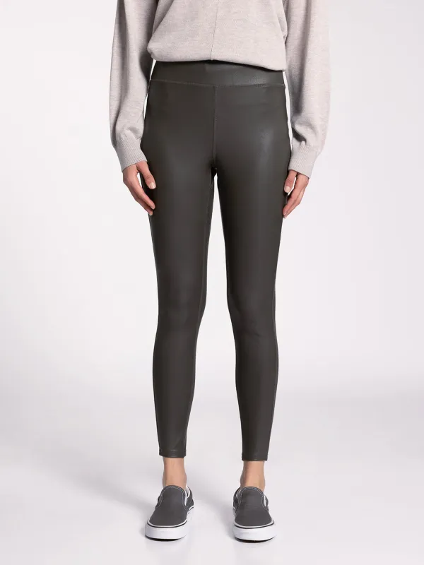 AVA LEGGINGS sold by Thread & Supply