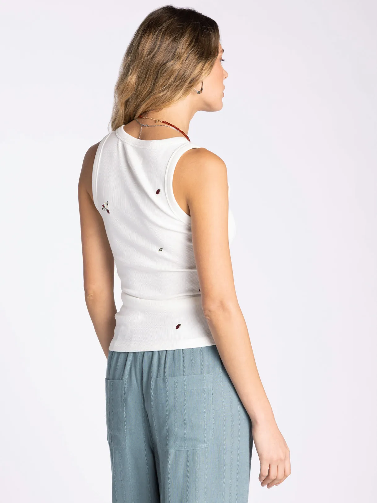 EDLIN EMBROIDERY TANK sold by Thread & Supply product image thumbnail 4