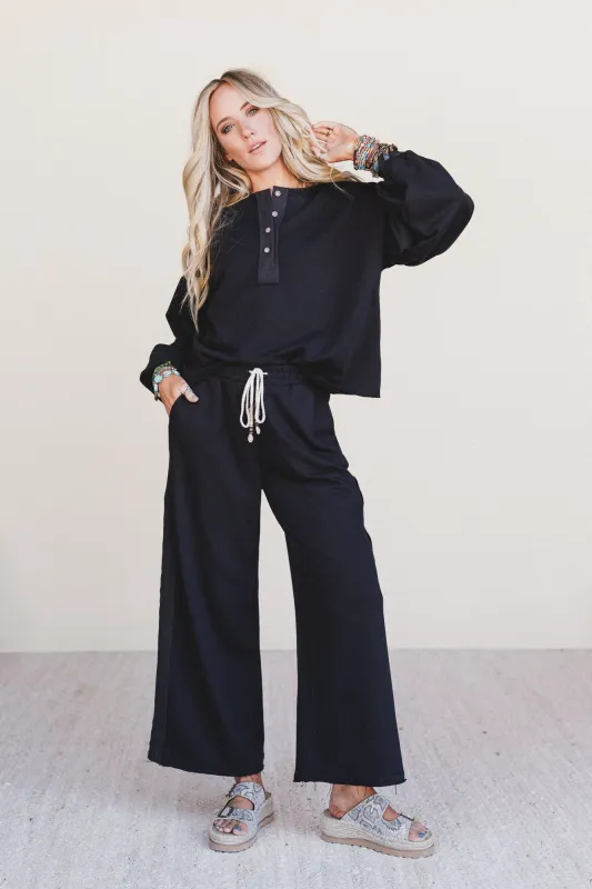 The Nest Laid Back Love 2 Piece Bundle - Black sold by Three Bird Nest