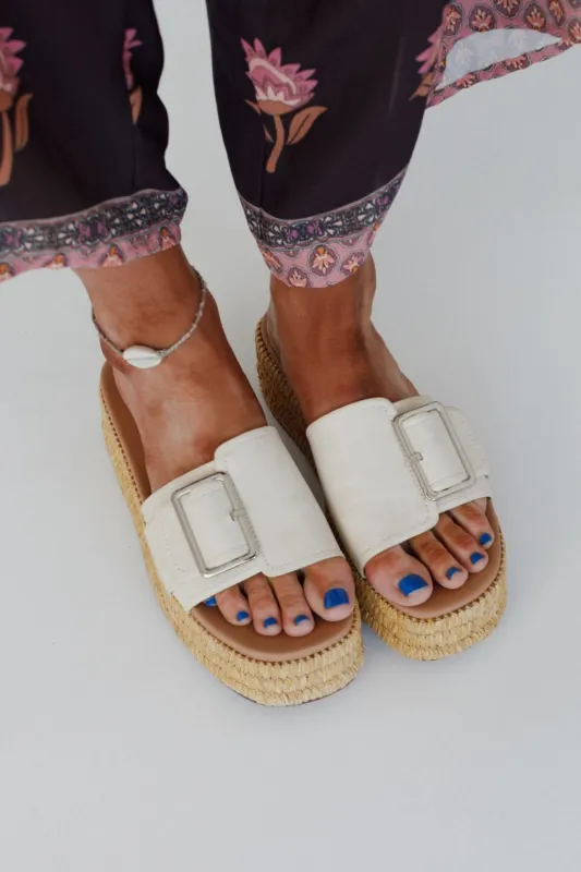Raffia Waves Platform Sandals - Beige made by Mi.iM