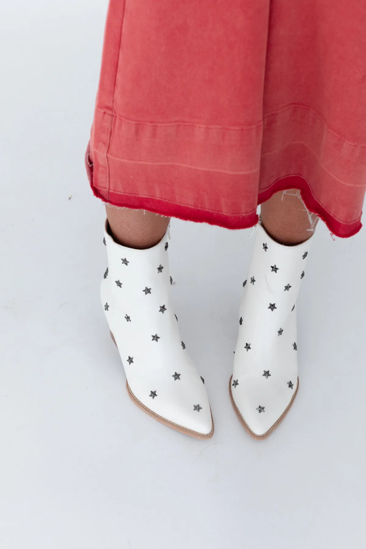 Lulu Star Studded Boots - White sold by Three Bird Nest product image thumbnail 4