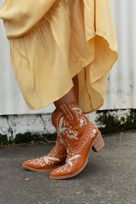 Dolly Embroidered Cowboy Boot - Camel made by Mi.iM