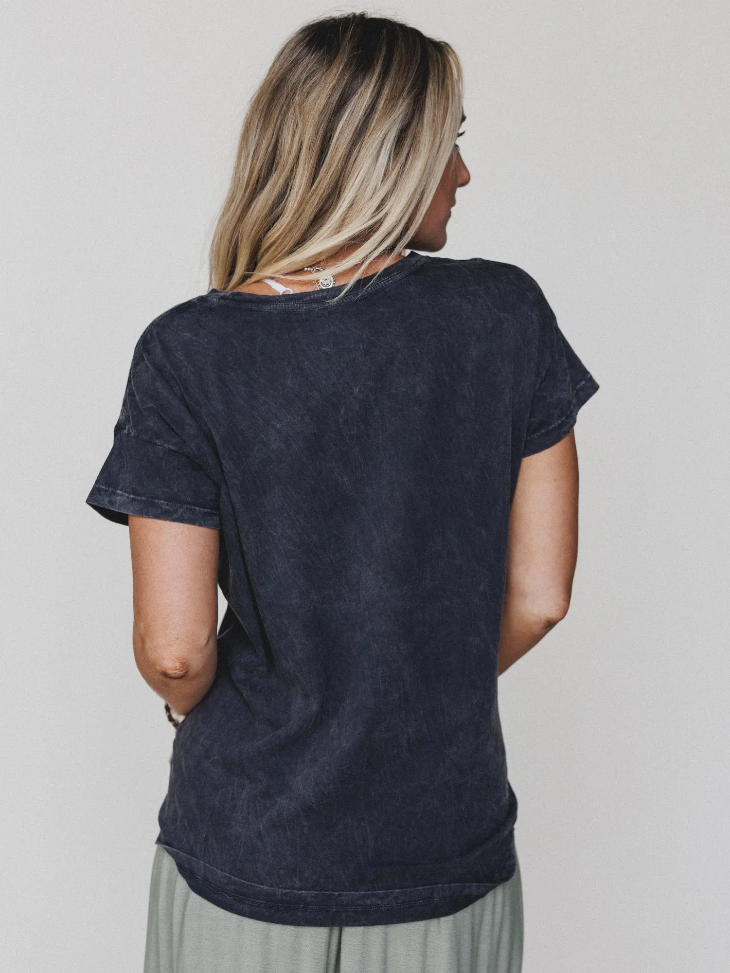 Be Kind Mineral Washed Graphic Tee - Charcoal sold by Three Bird Nest product image thumbnail 5