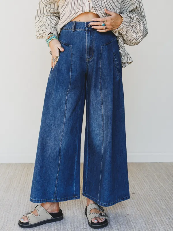 Let Love In Jeans - Denim made by Davi & Dani